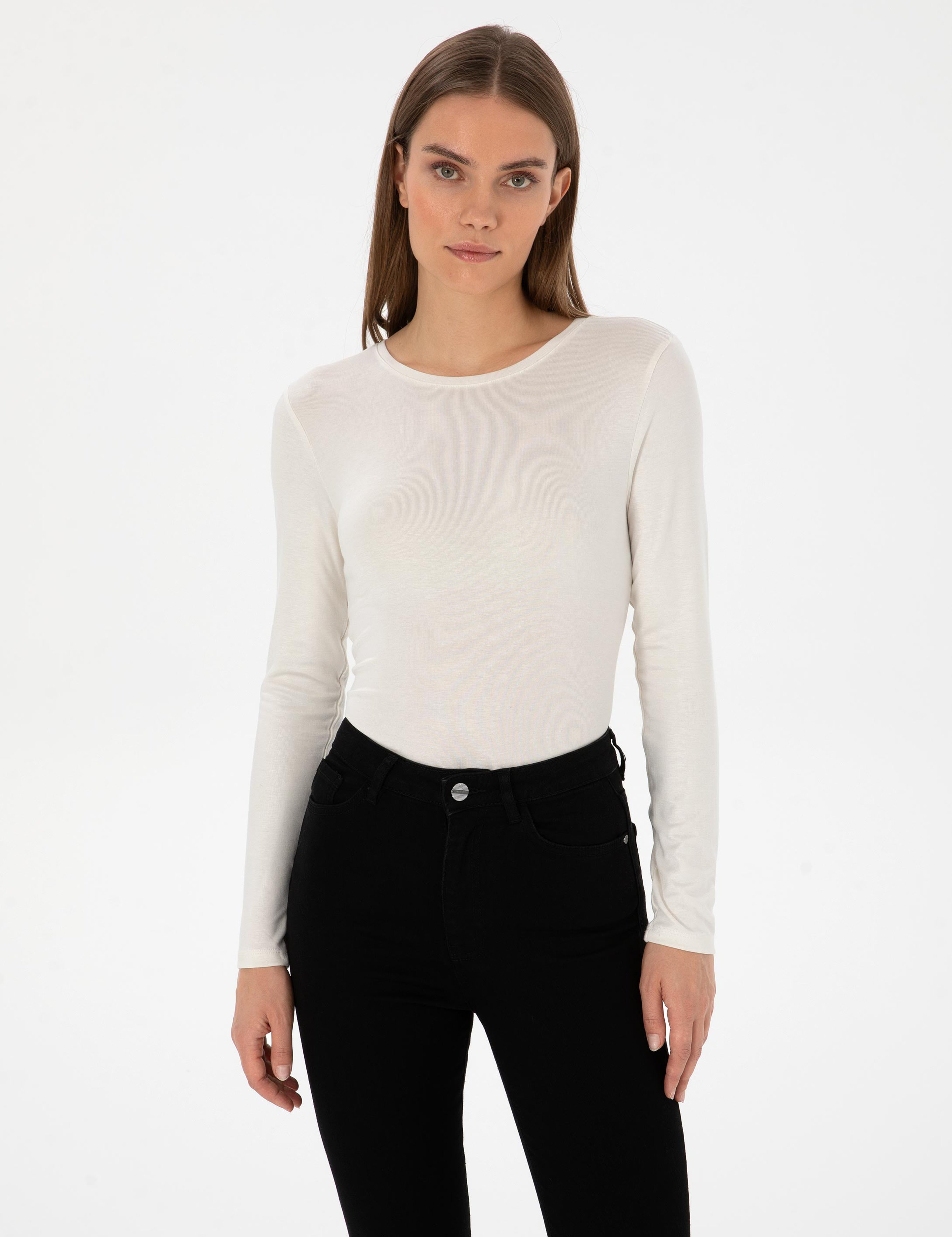 Ekru Slim Fit Örme Bluz - Image 1