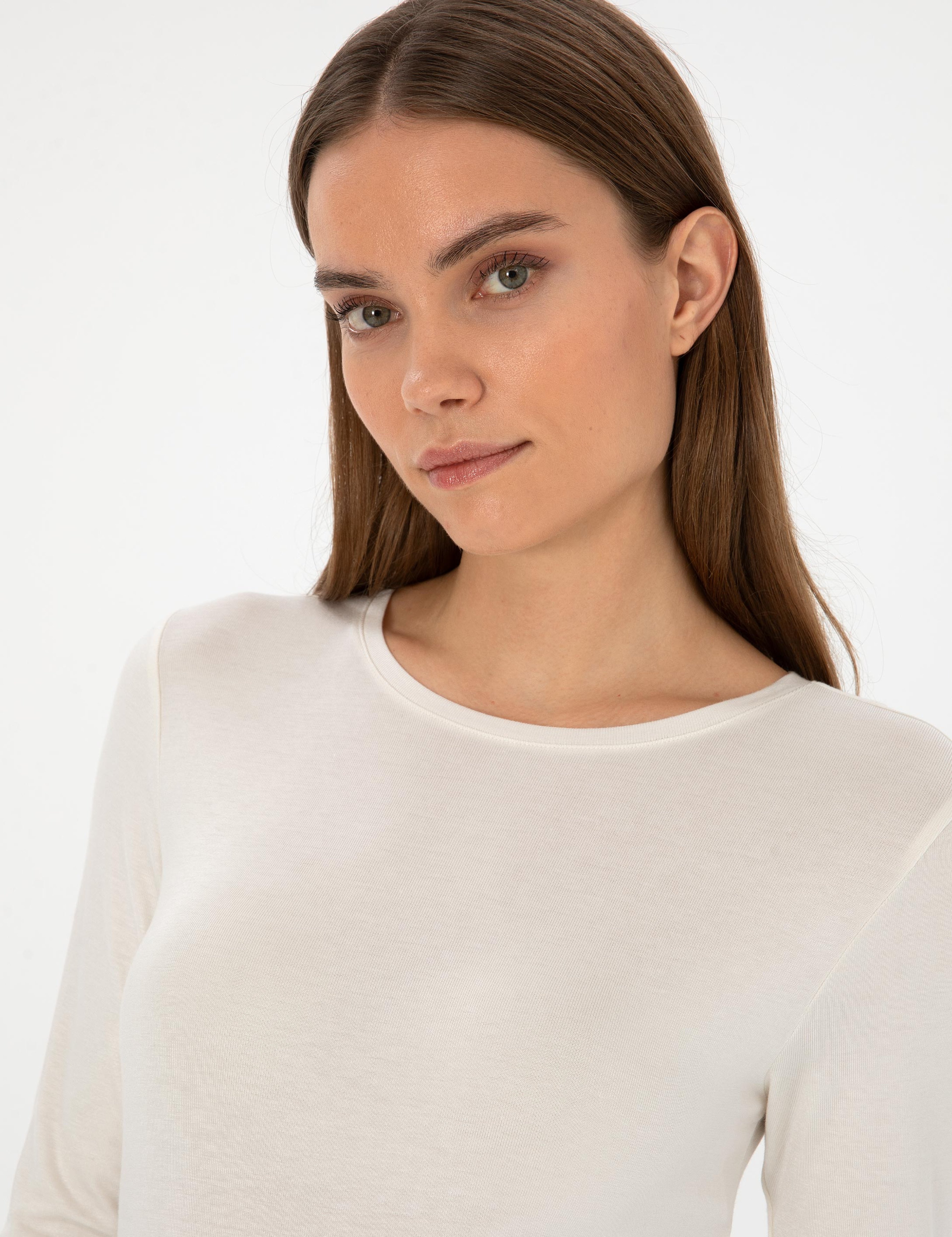 Ekru Slim Fit Örme Bluz - Image 2