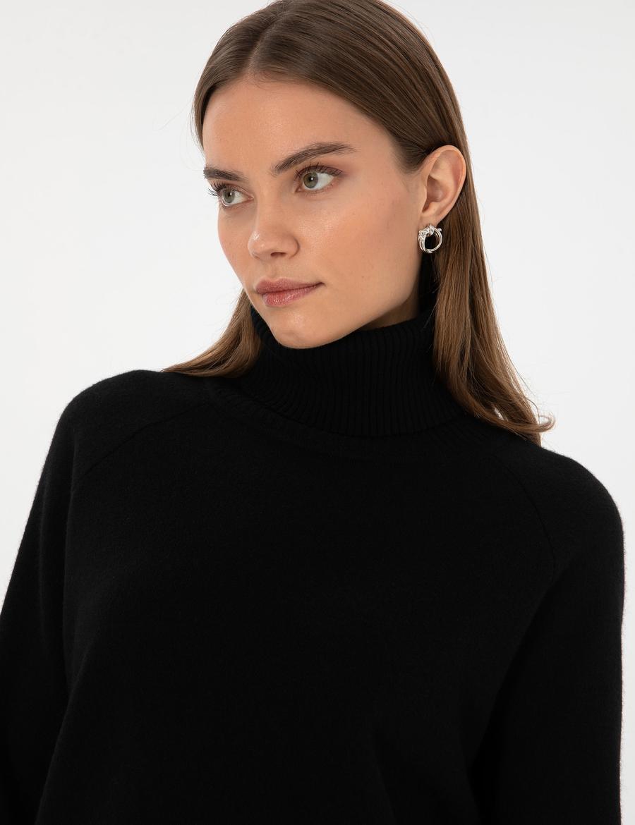 Siyah Comfort Fit Yün Balıkçı Yaka Kazak