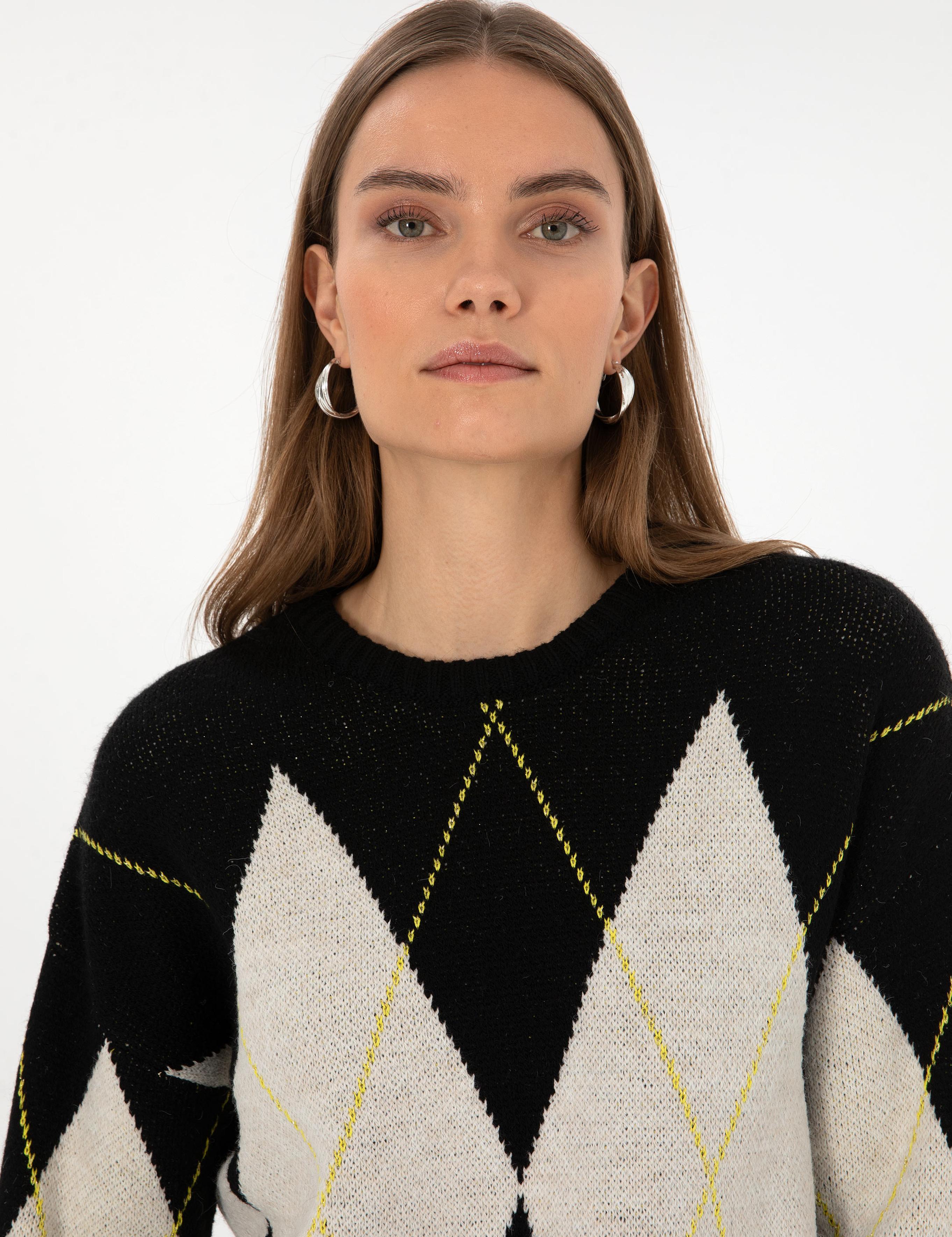 Siyah Regular Fit Kazak