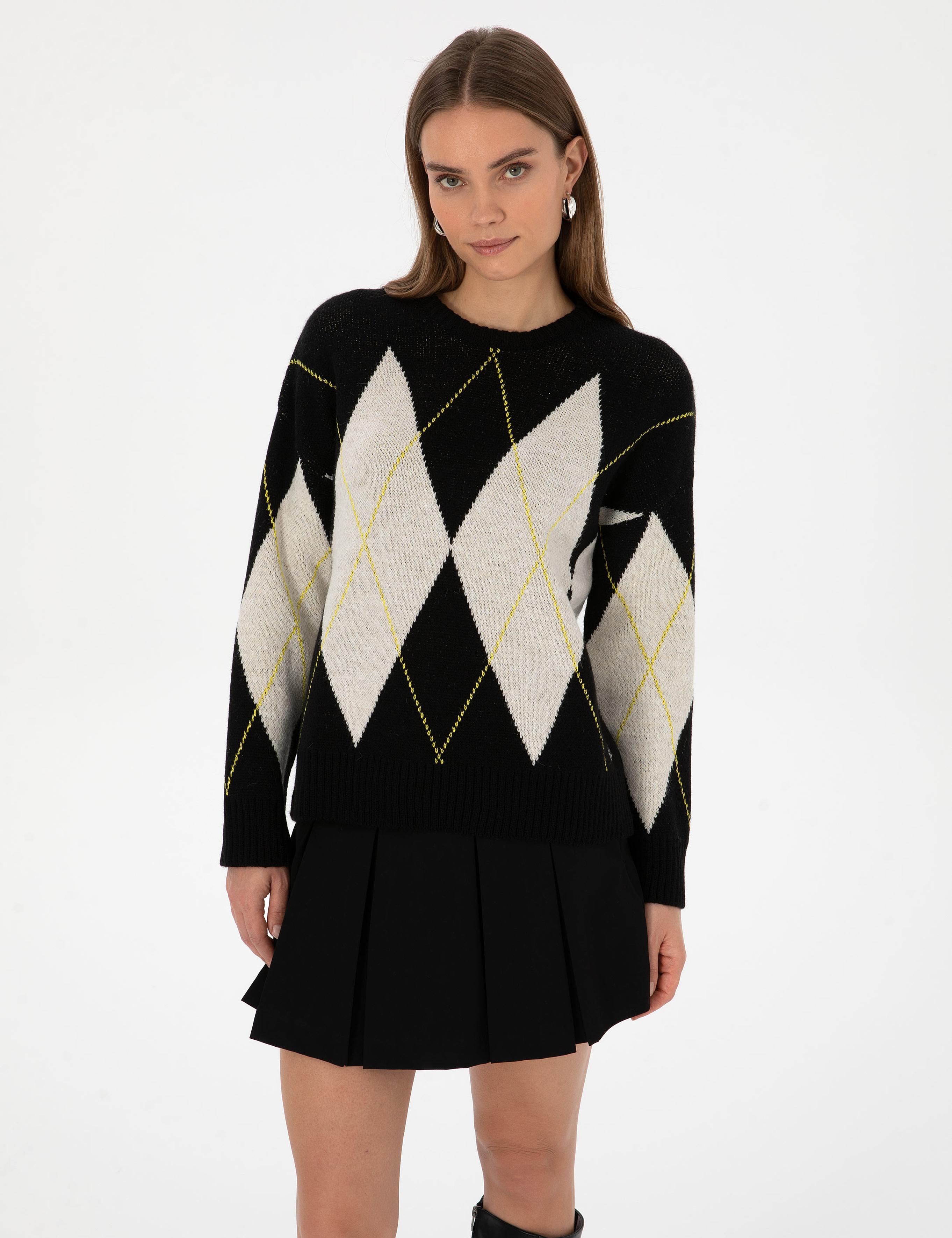 Siyah Regular Fit Kazak