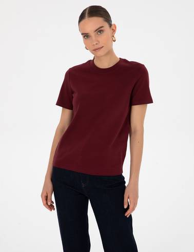 Vişne Regular Fit Bisiklet Yaka Basic Tişört
