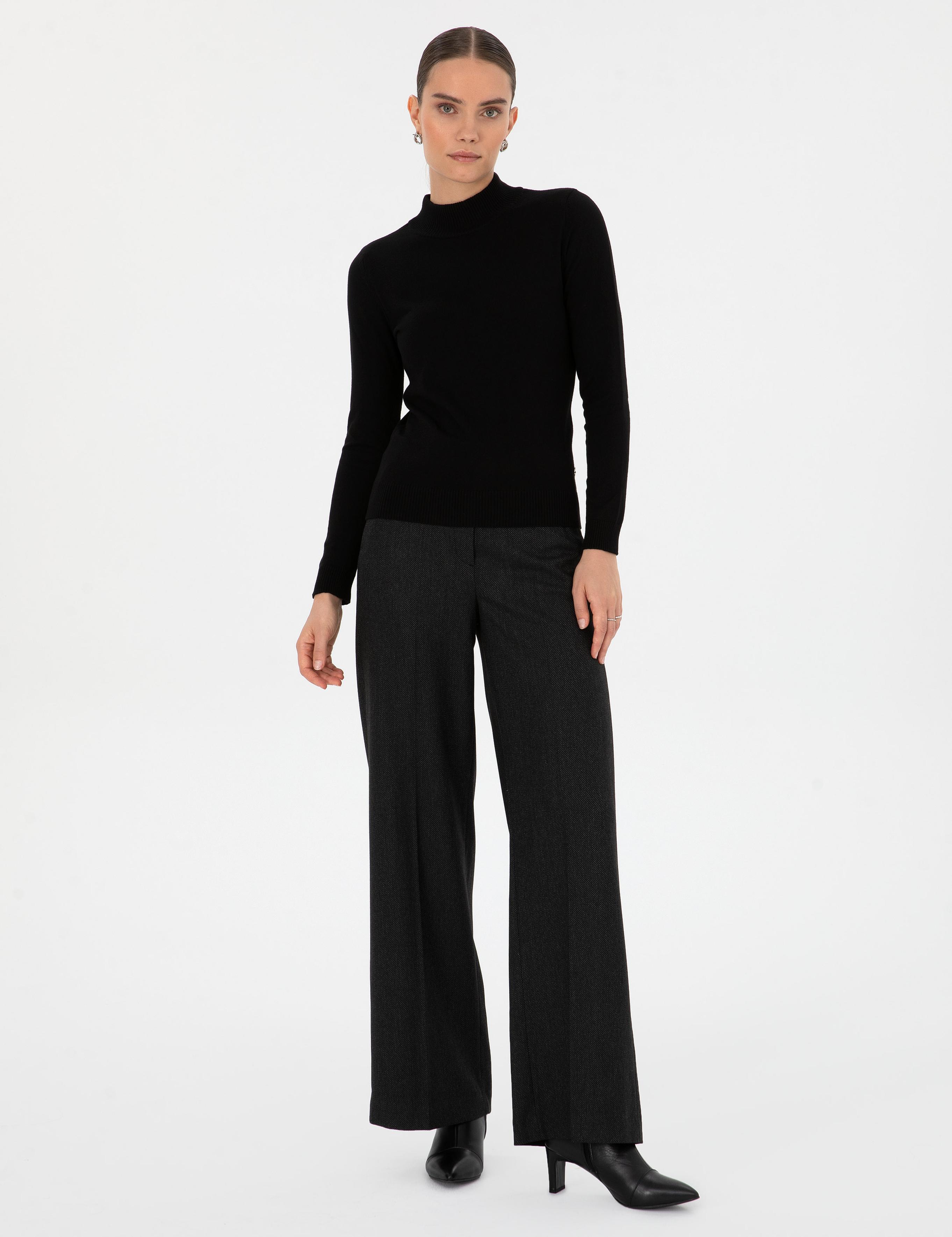 Siyah Slim Fit Yarım Balıkçı Yaka Basic Kazak