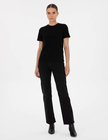 Siyah Regular Fit Bisiklet Yaka Basic Tişört