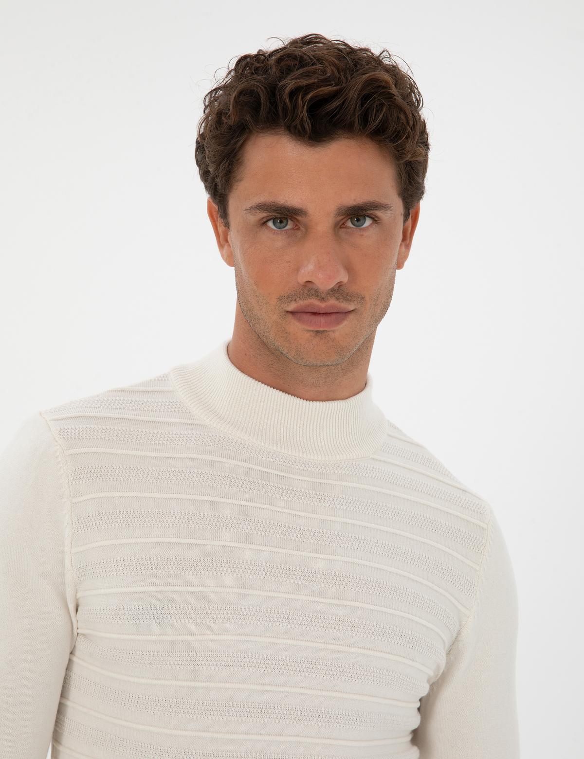 Ekru Slim Fit Çeyrek Yaka Triko Kazak - 50315751001