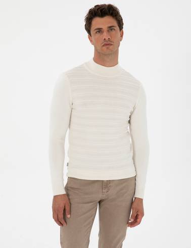 Ekru Slim Fit Çeyrek Yaka Triko Kazak
