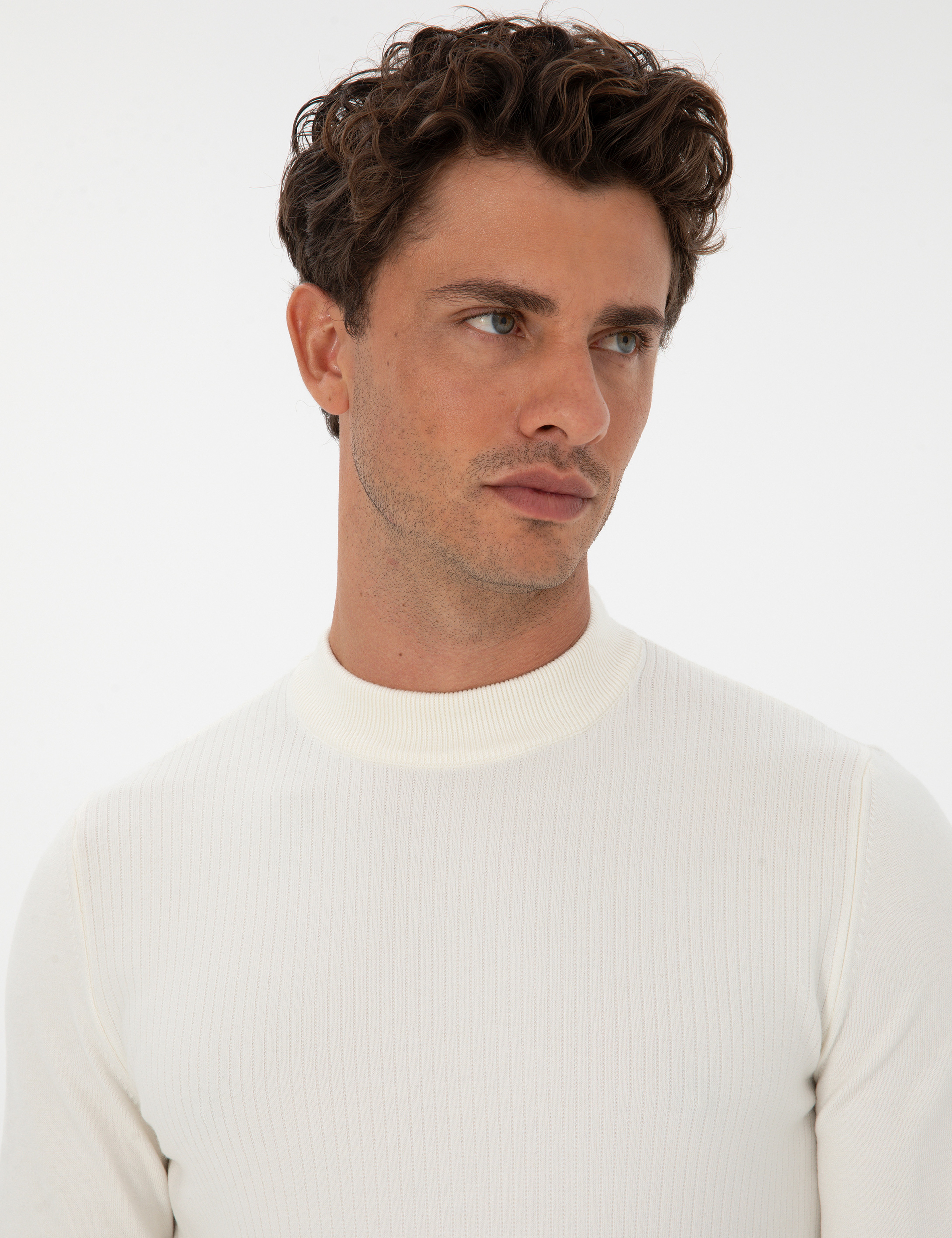 Ekru Slim Fit Çeyrek Yaka Triko Kazak - Image 2