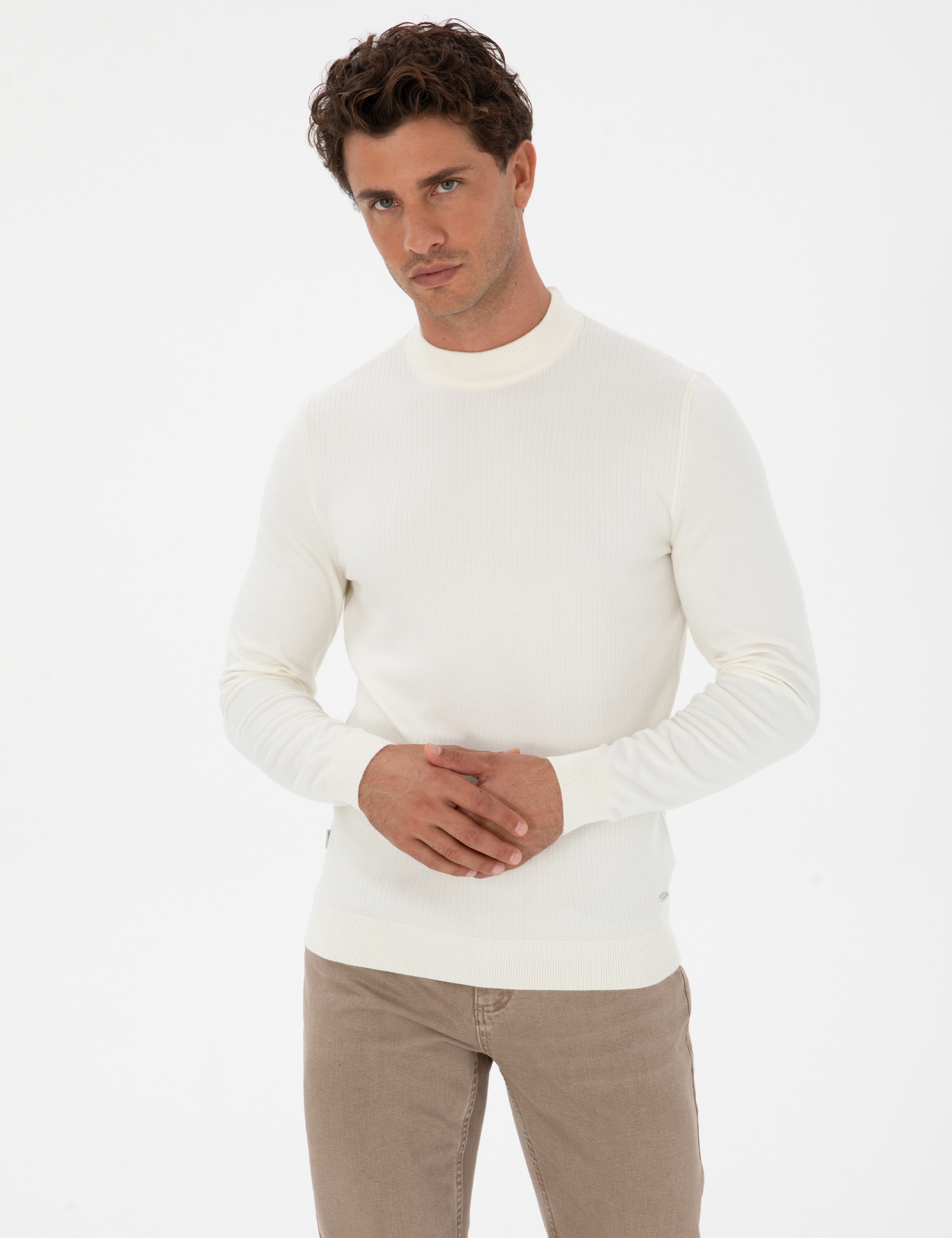 Ekru Slim Fit Çeyrek Yaka Triko Kazak - Image 1
