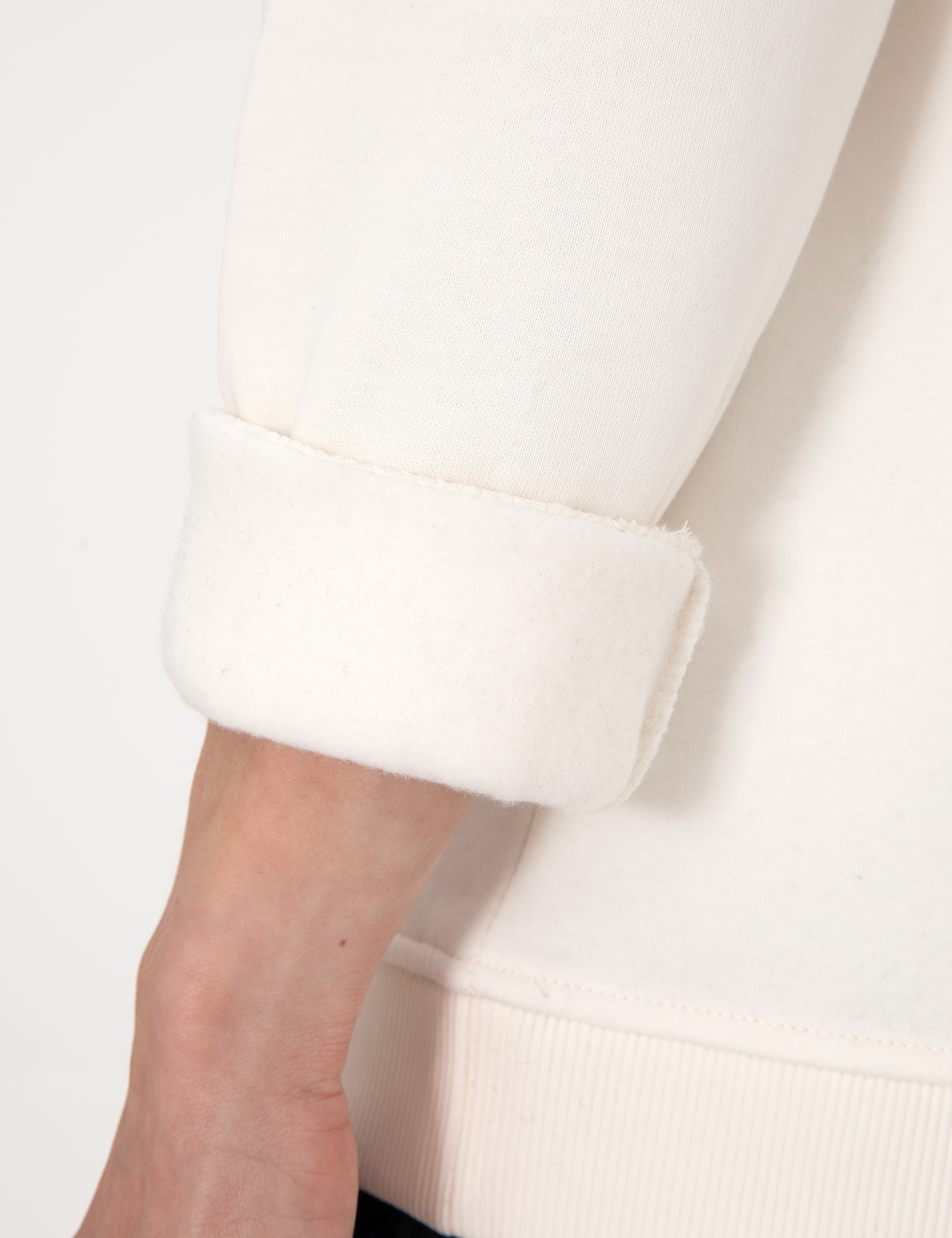 Ekru 3 İplik Regular Fit Bisiklet Yaka Basic Sweatshirt - Image 7