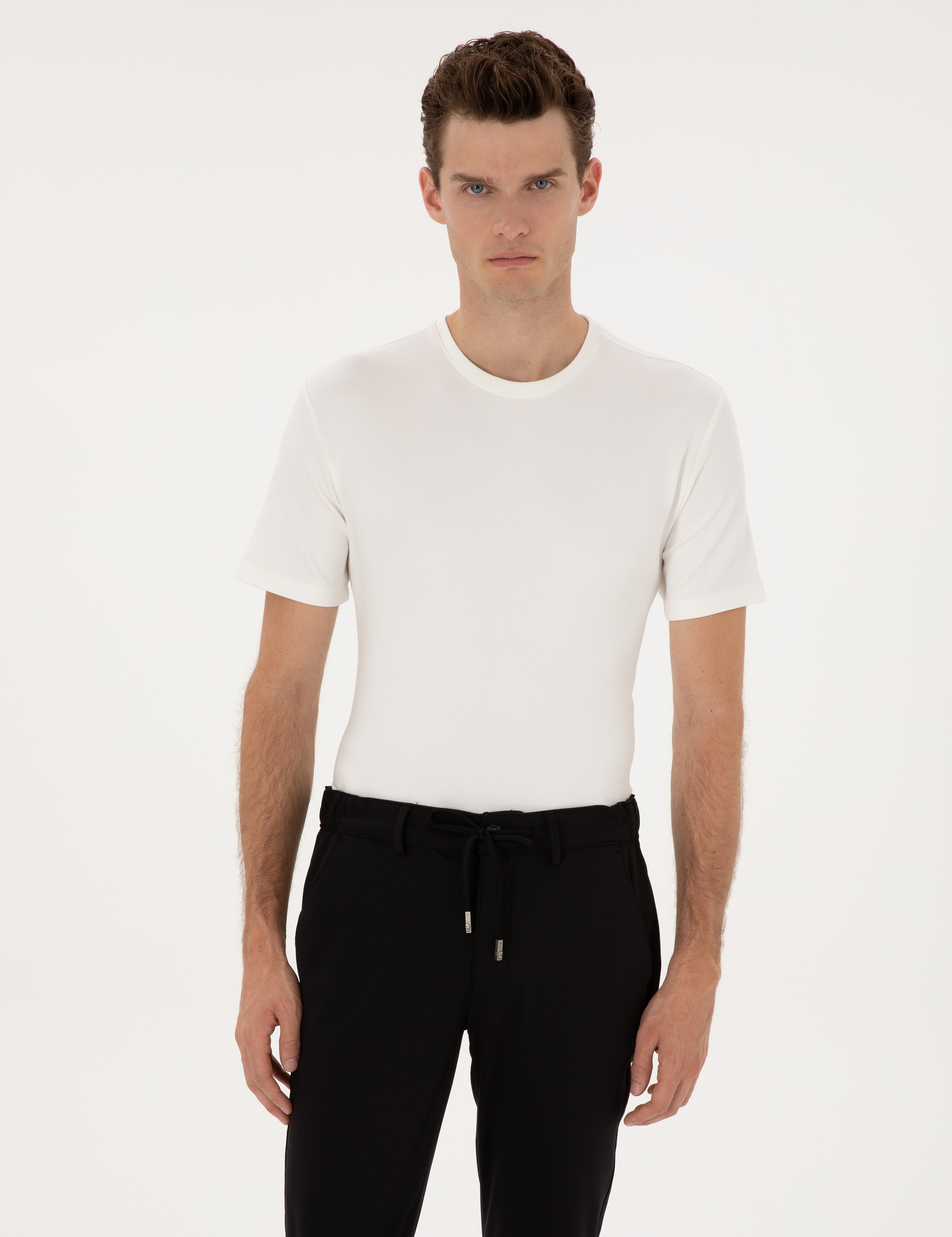 Ekru Regular Fit Kalın Dokulu Bisiklet Yaka Basic Tişört - Image 3