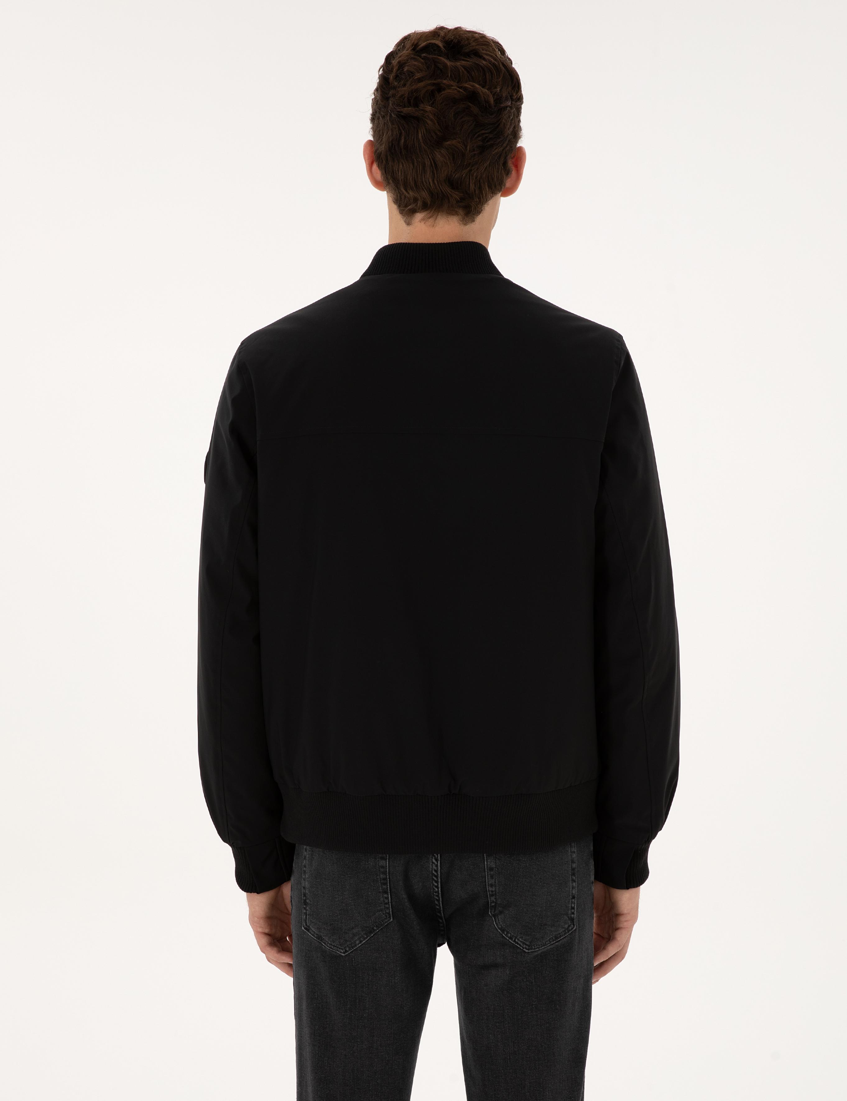 Siyah Regular Fit Mont