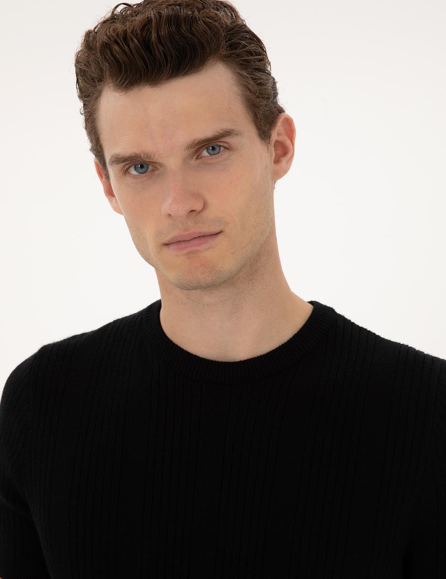 Siyah Slim Fit Bisiklet Yaka Triko Kazak