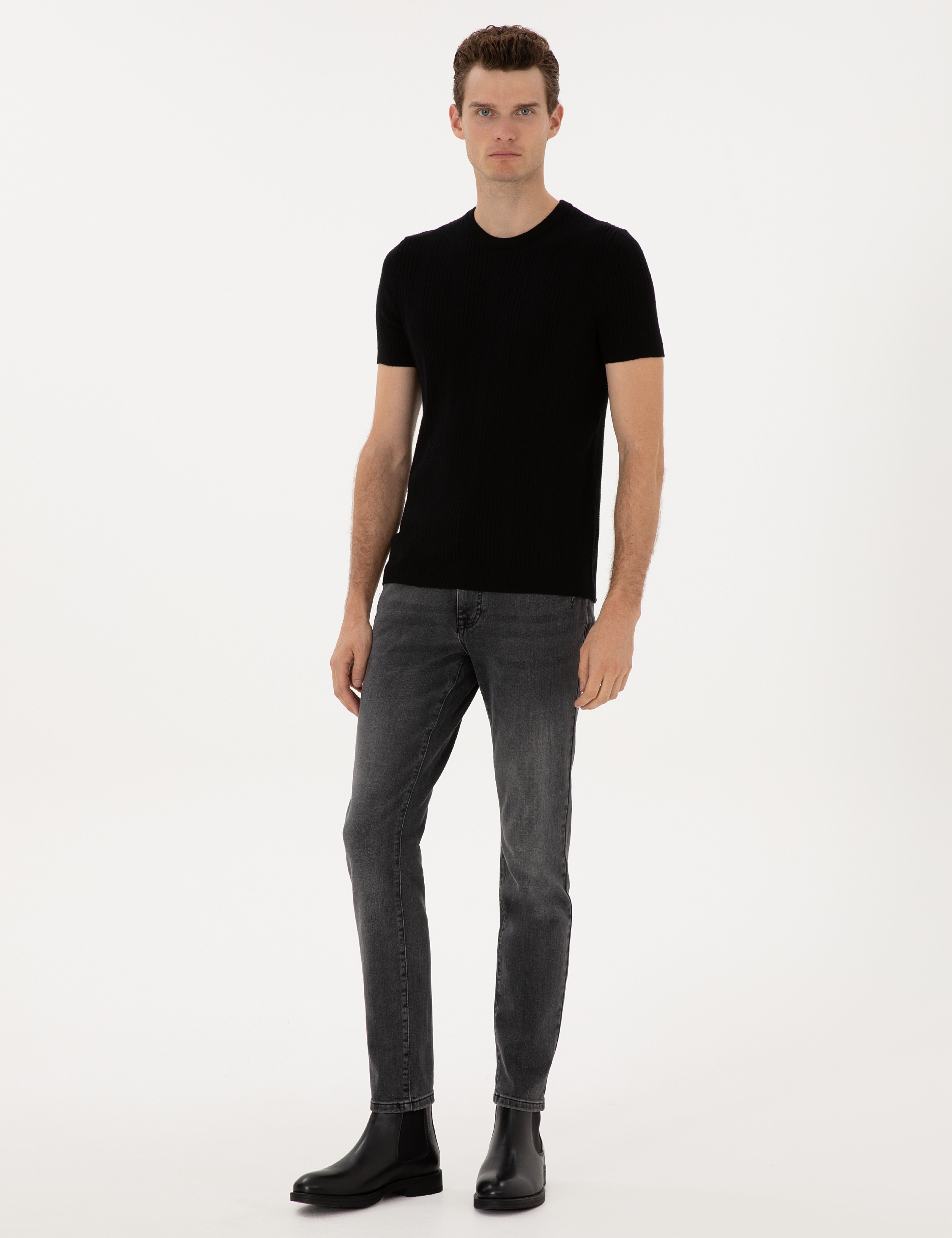 Siyah Slim Fit Bisiklet Yaka Triko Kazak
