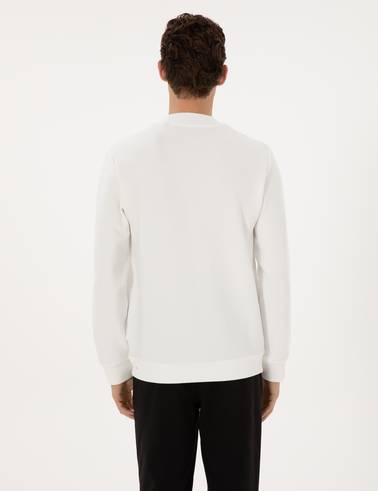 Beyaz Regular Fit Sweatshirt