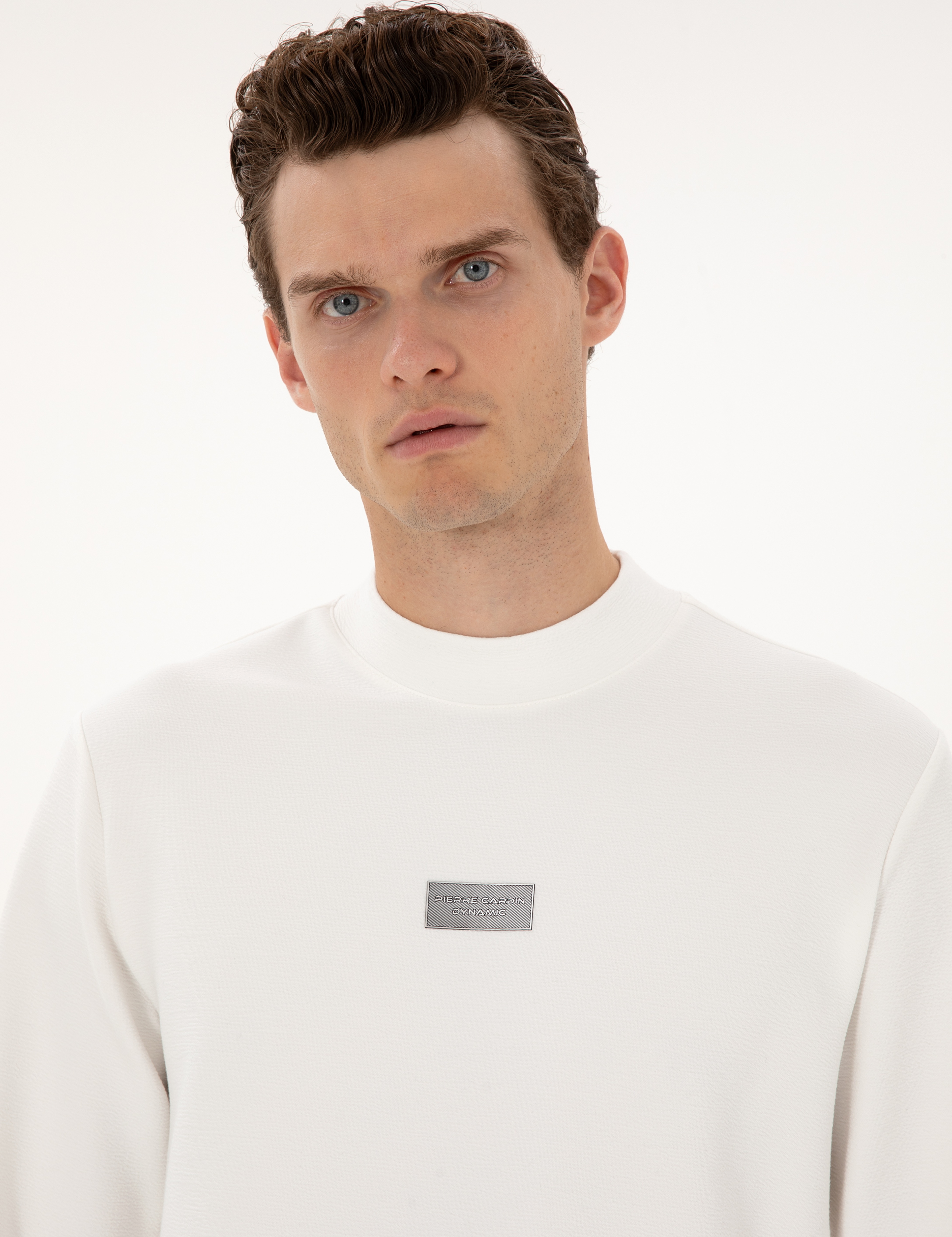 Beyaz Regular Fit Sweatshirt - Image 2