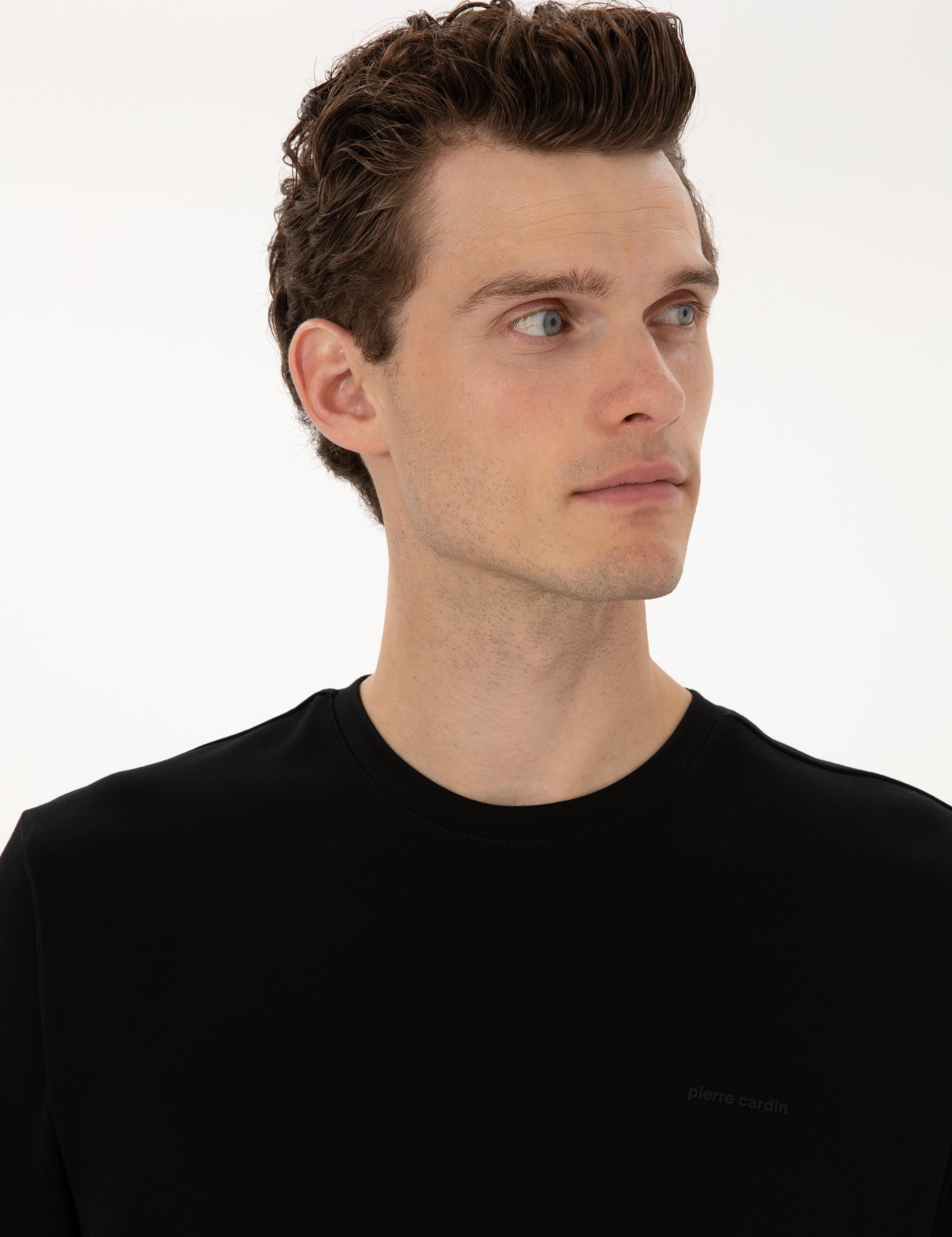 Siyah Regular Fit Sweatshirt