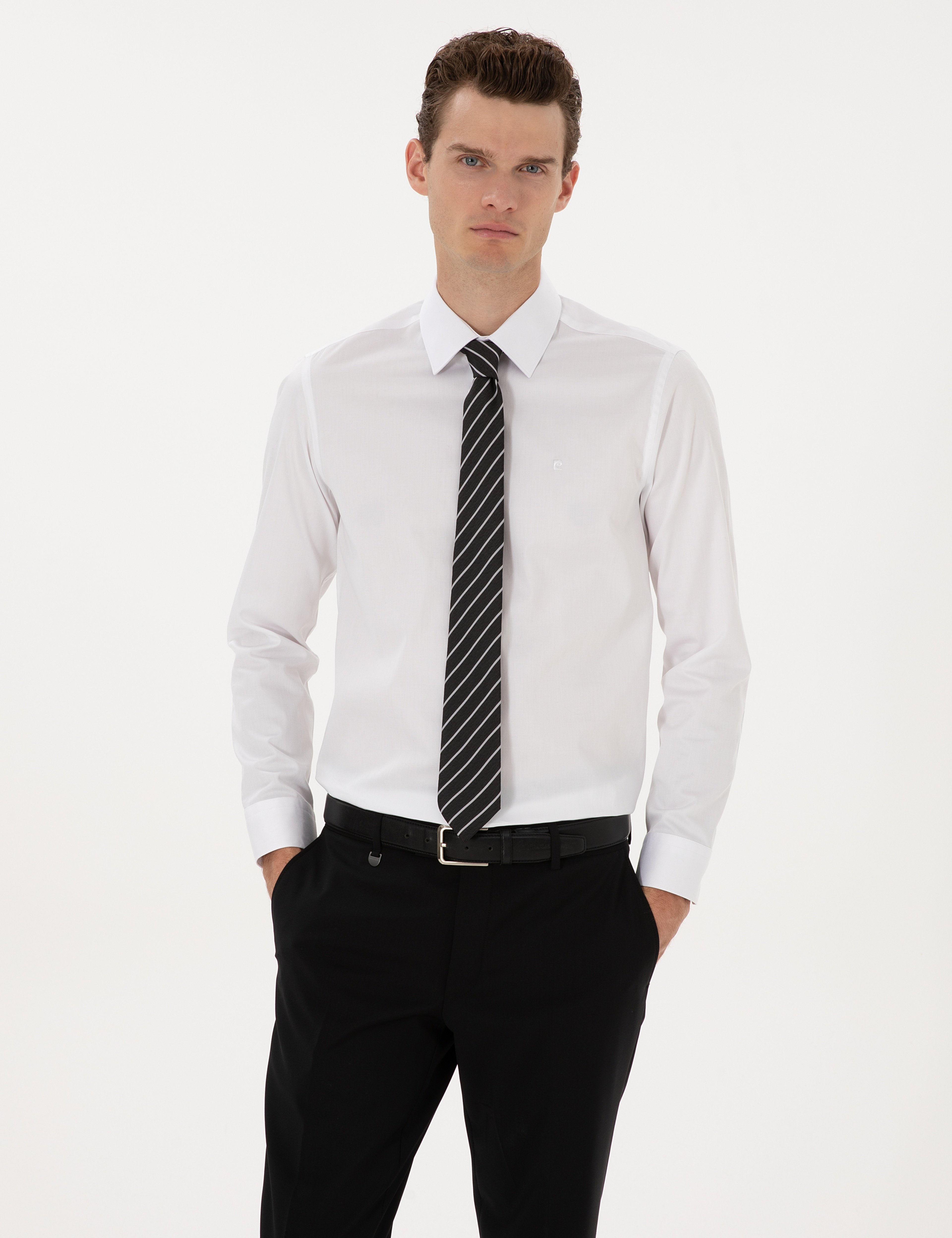 Beyaz %100 Pamuk Parlak Saten Slim Fit Uzun Kollu Basic Gömlek - Image 1