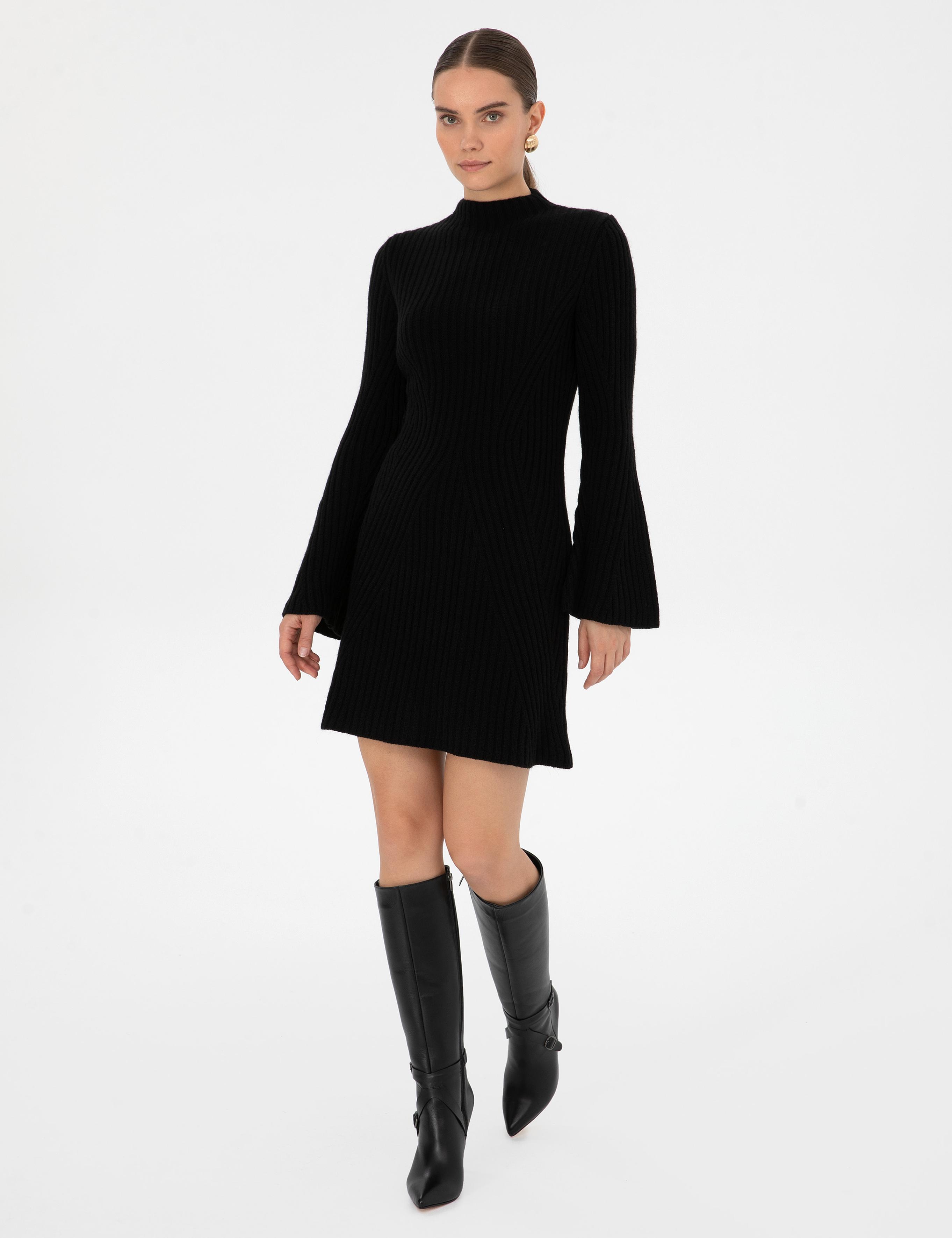 Siyah Slim Fit Triko Elbise