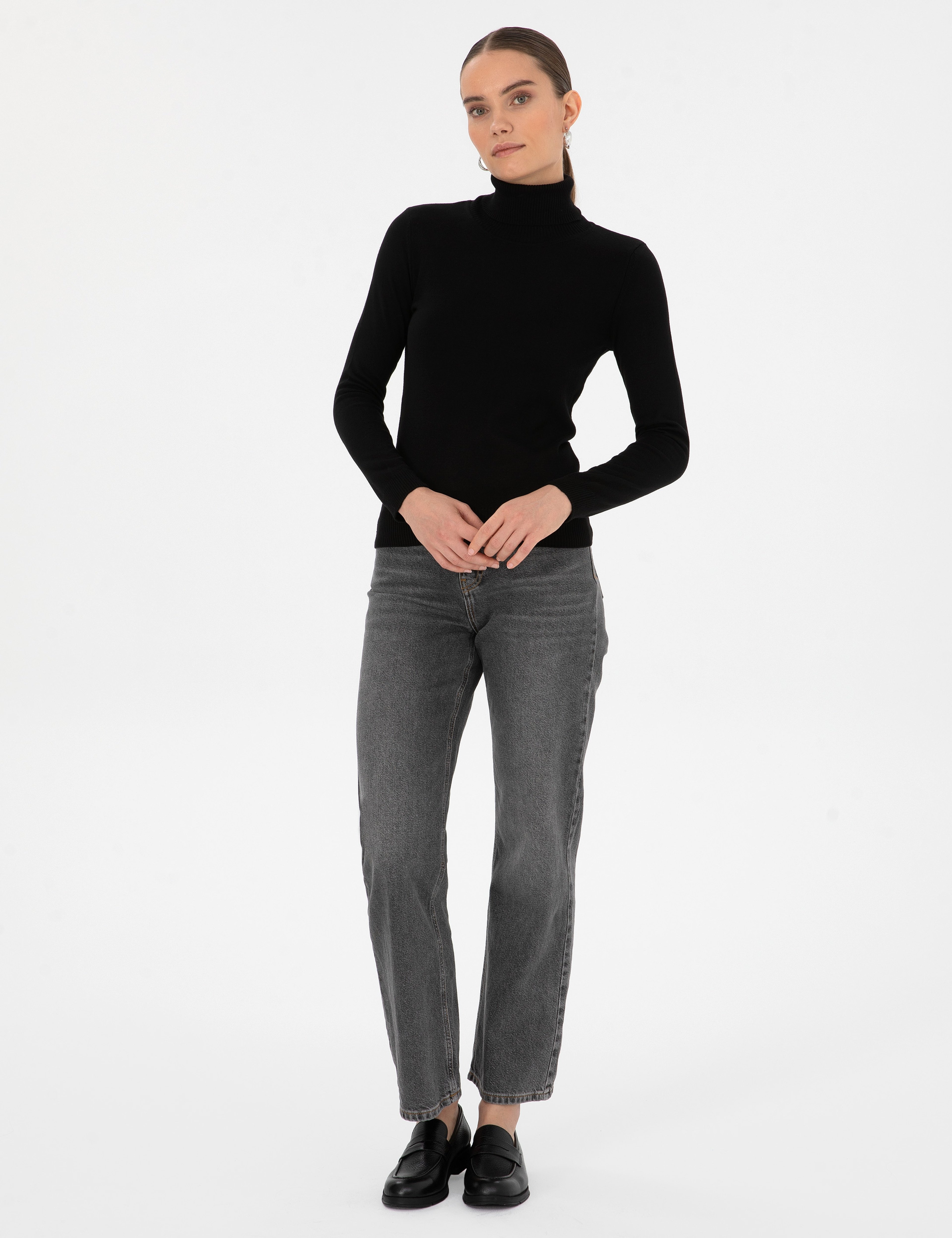 Siyah Slim Fit Balıkçı Yaka Basic Kazak - Image 1