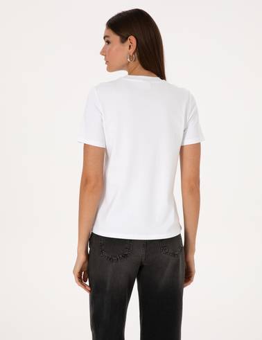 Beyaz Regular Fit Bisiklet Yaka Basic Tişört