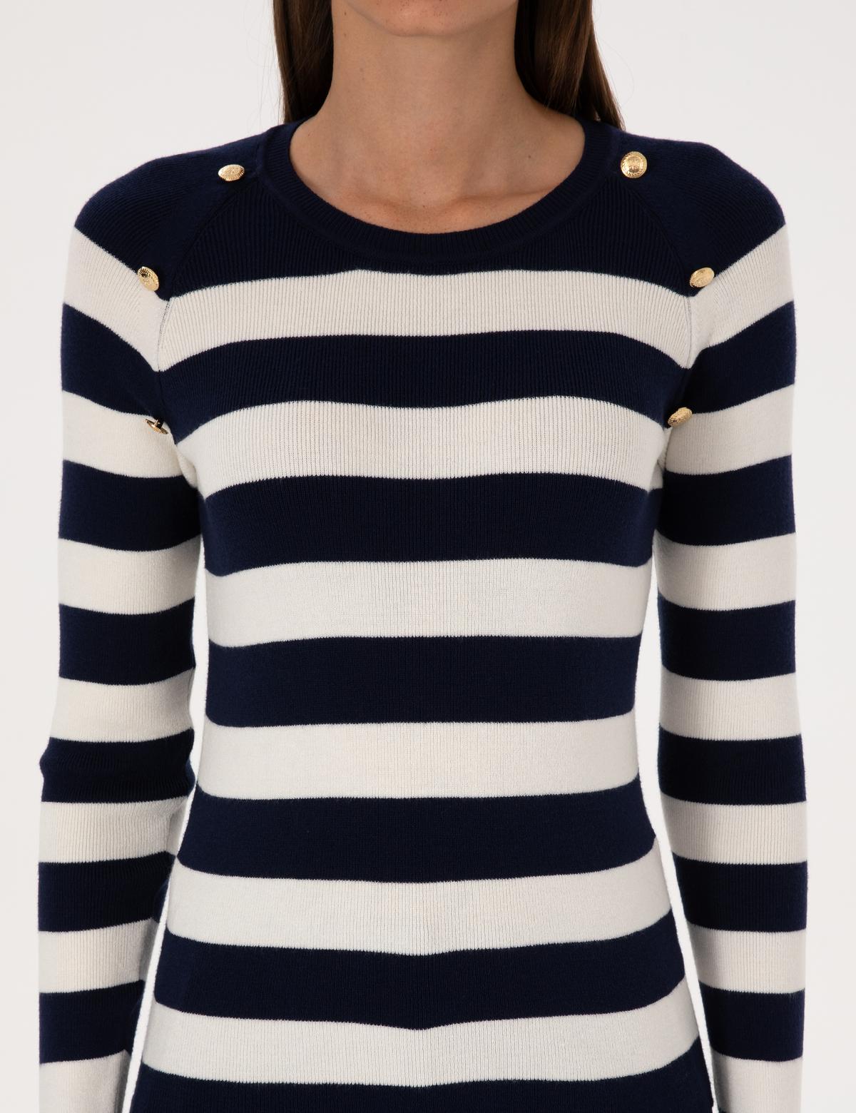 Lacivert Slim Fit Düğme Detaylı Kazak - 50310972001