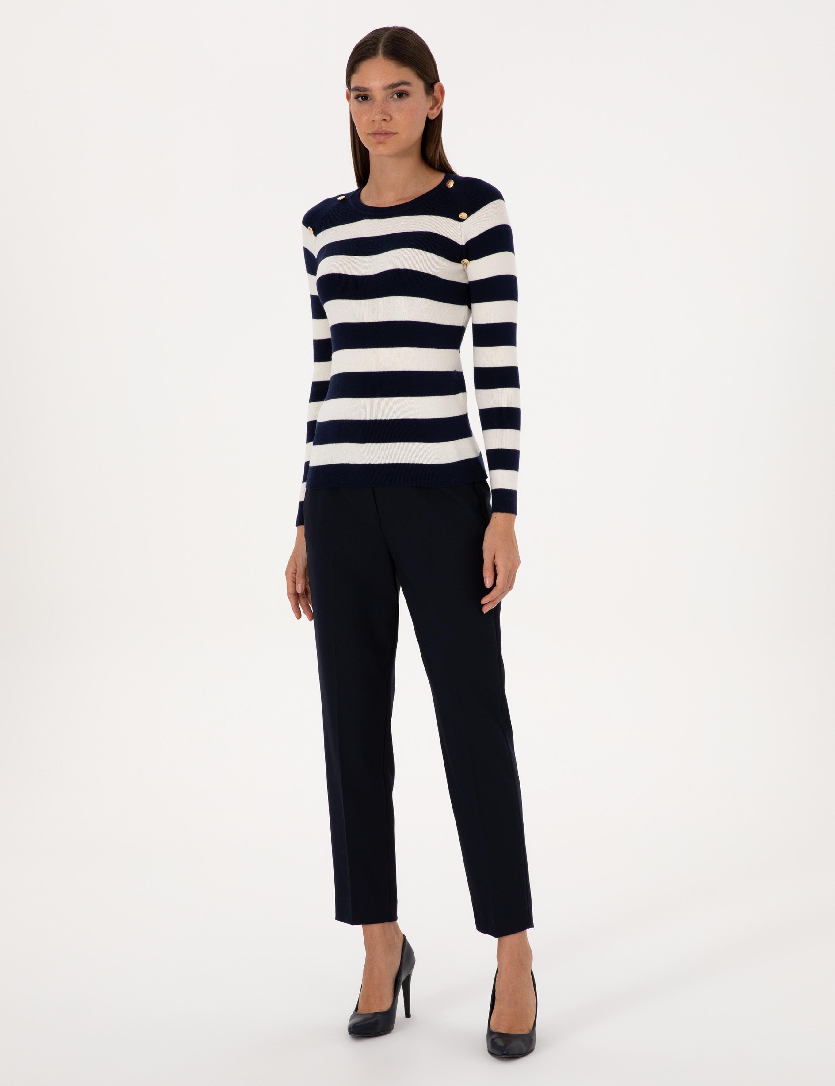 Lacivert Slim Fit Düğme Detaylı Kazak