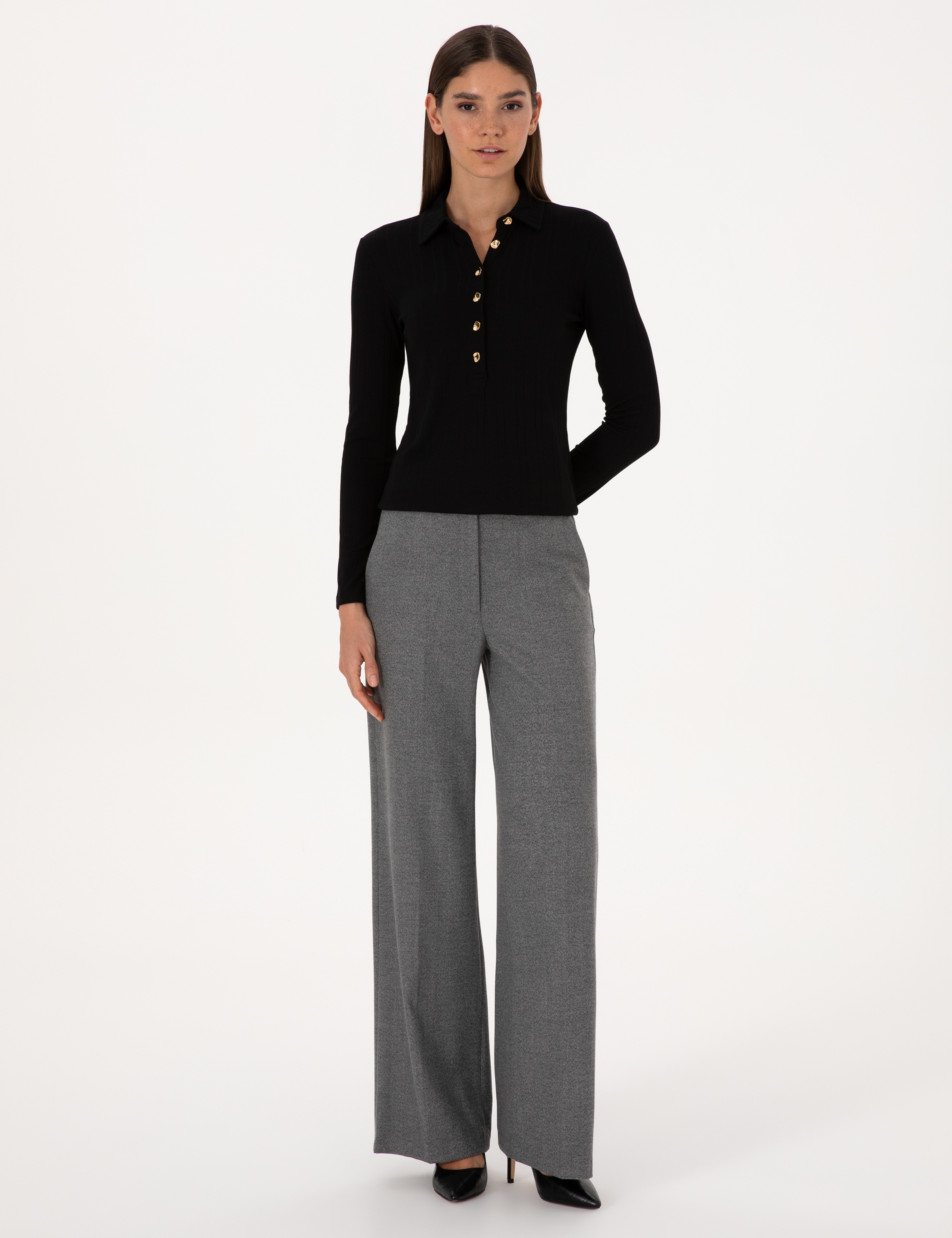 Siyah Slim Fit Örme Bluz - Image 4