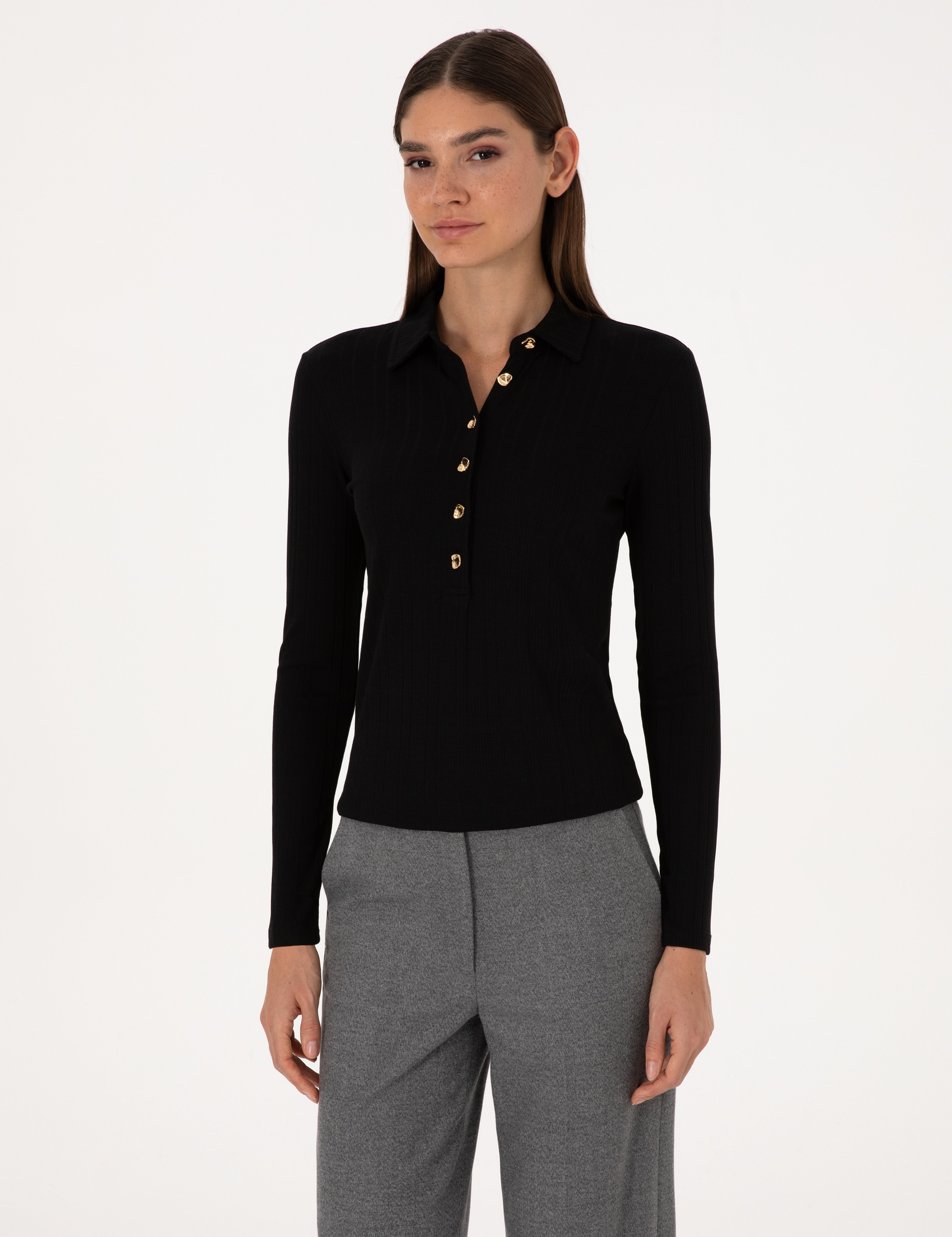Siyah Slim Fit Örme Bluz - Image 1