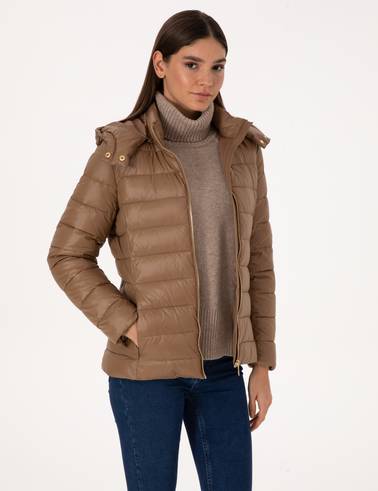 Camel Çıkarılabilir Kapüşonlu Mont