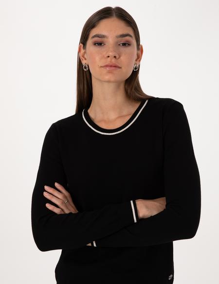 Siyah Slim Fit Çizgi Detaylı Basic Kazak - 50315910004