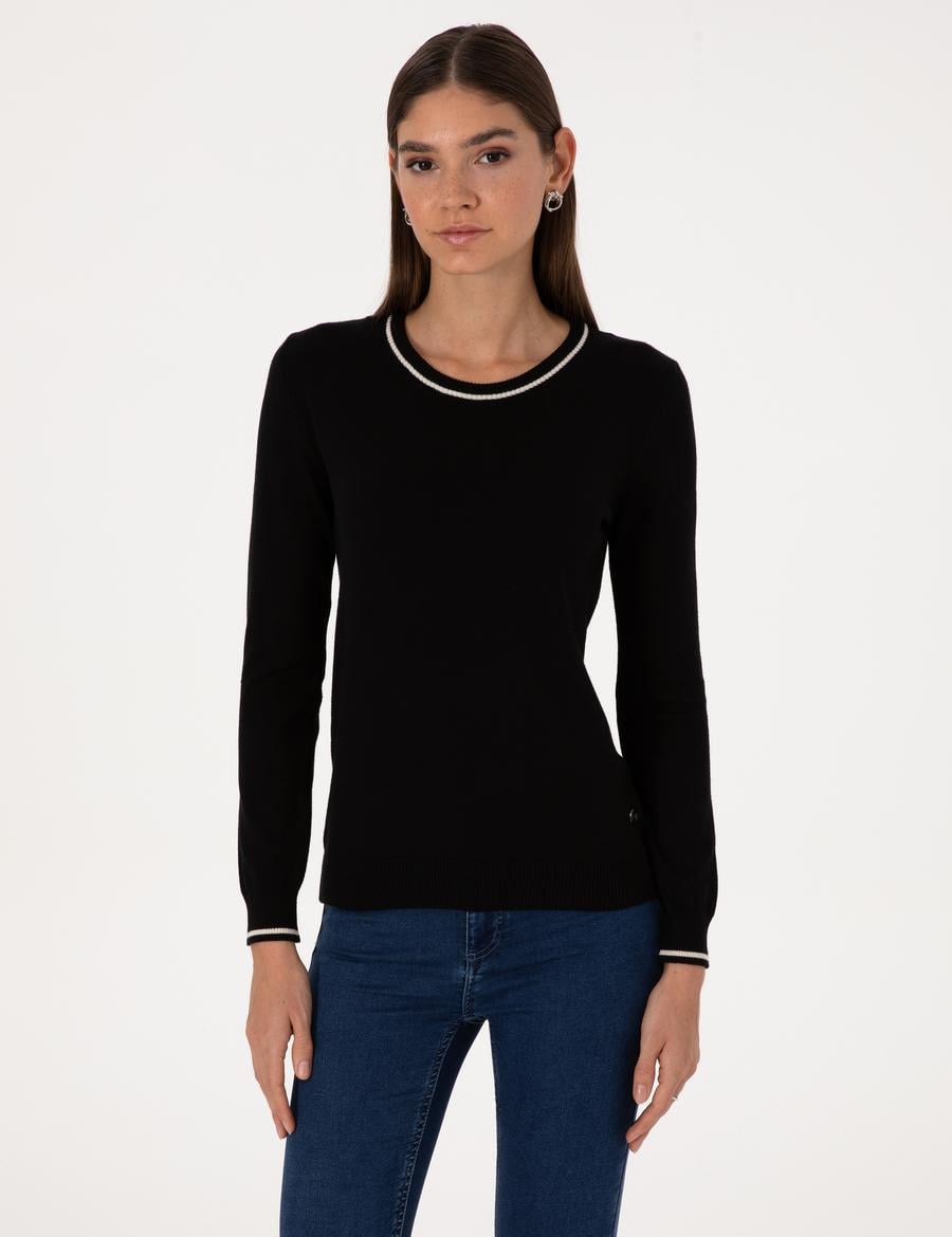 Siyah Slim Fit Çizgi Detaylı Basic Kazak