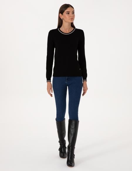 Siyah Slim Fit Çizgi Detaylı Basic Kazak - 50315910004