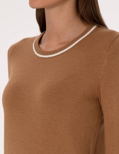 Camel Slim Fit Çizgi Detaylı Basic Kazak