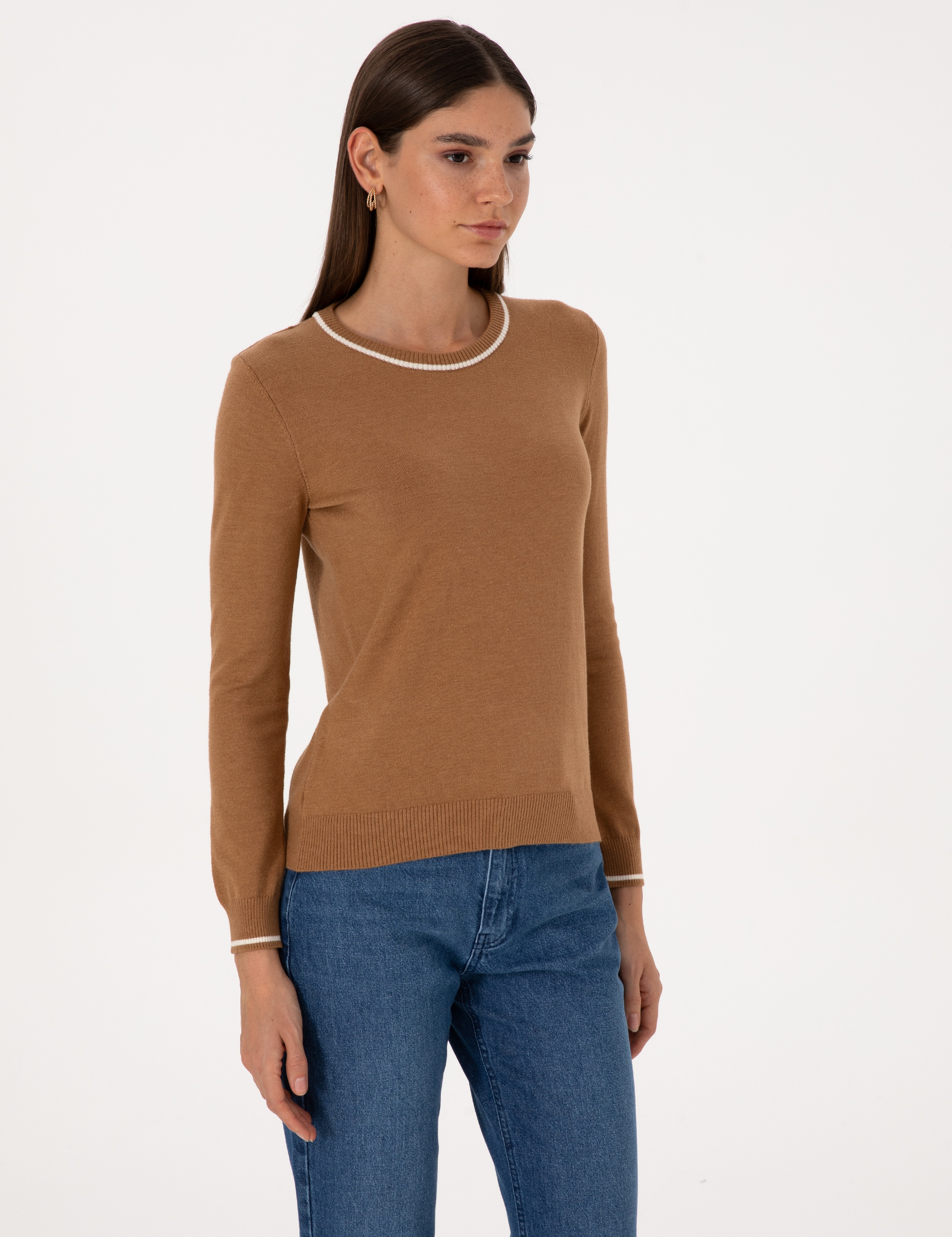 Camel Slim Fit Çizgi Detaylı Basic Kazak - Image 3