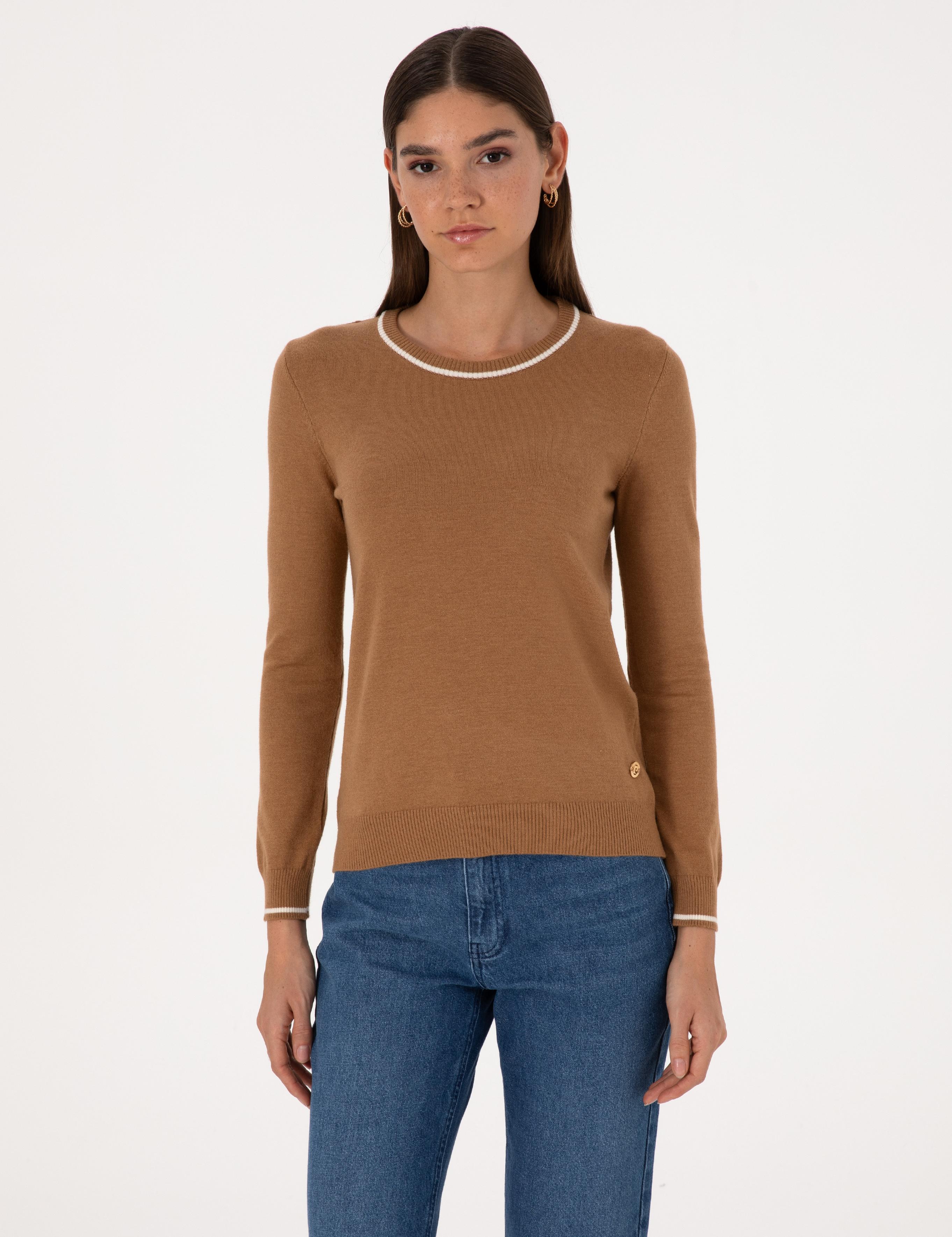 Camel Slim Fit Çizgi Detaylı Basic Kazak