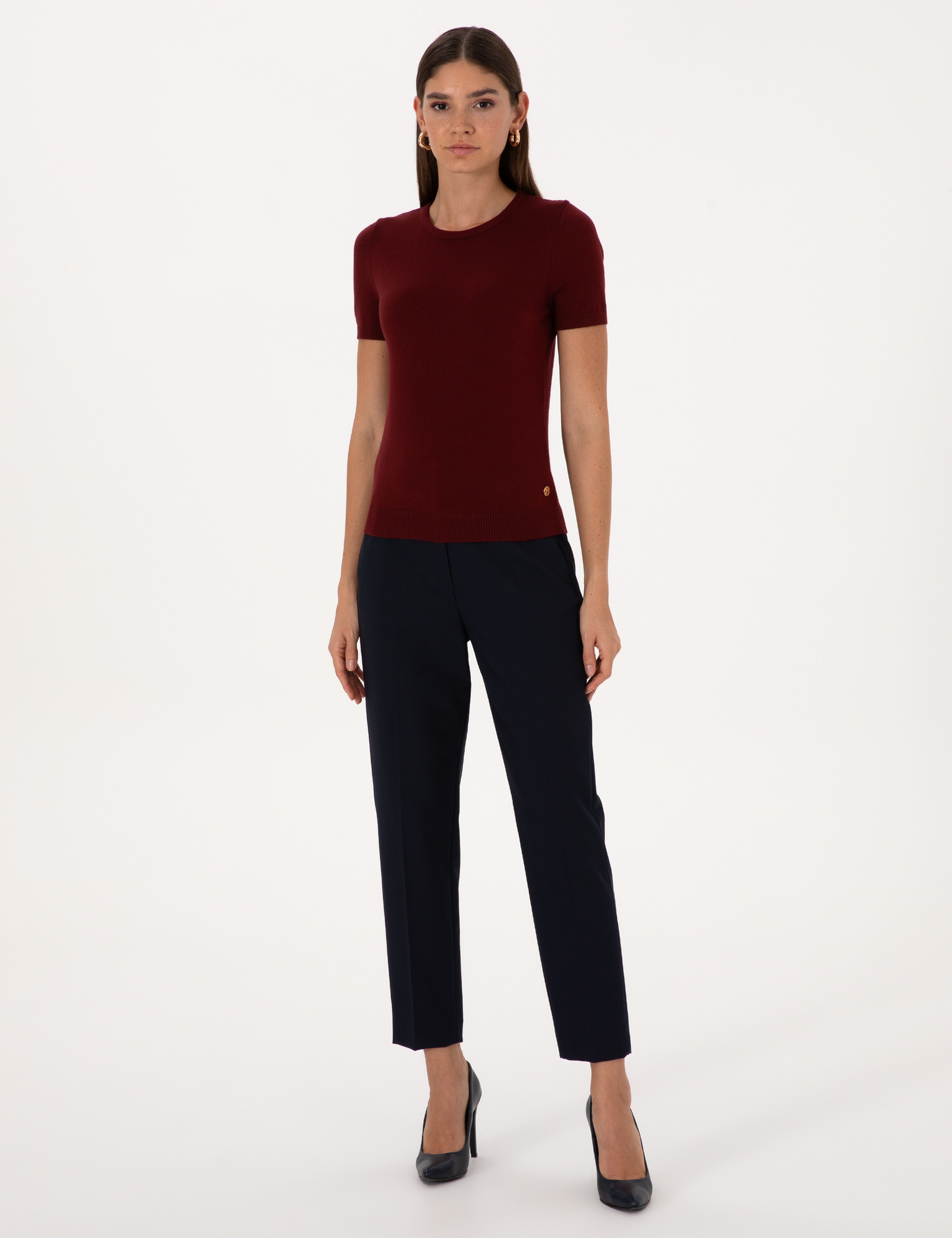 Vişne Slim Fit Triko Tişört