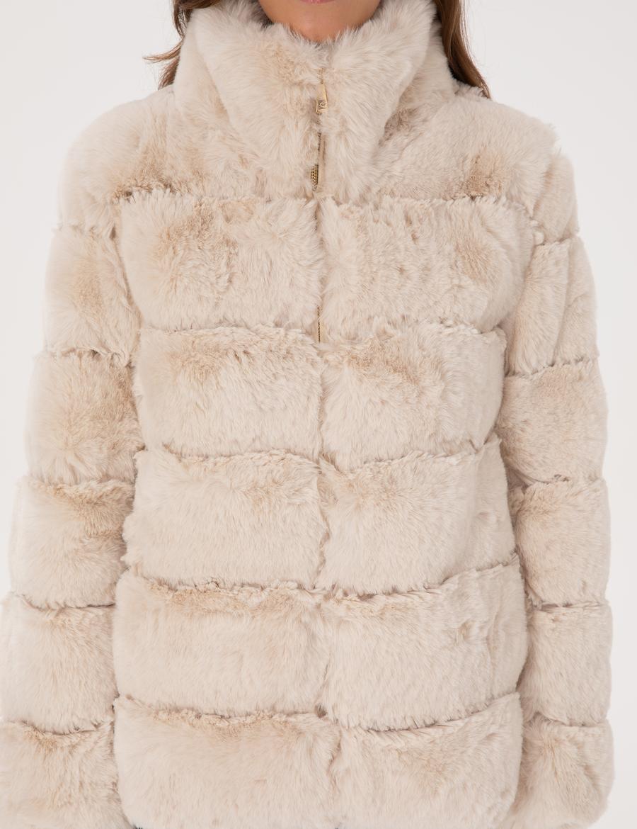 Beyaz Comfort Fit Mont