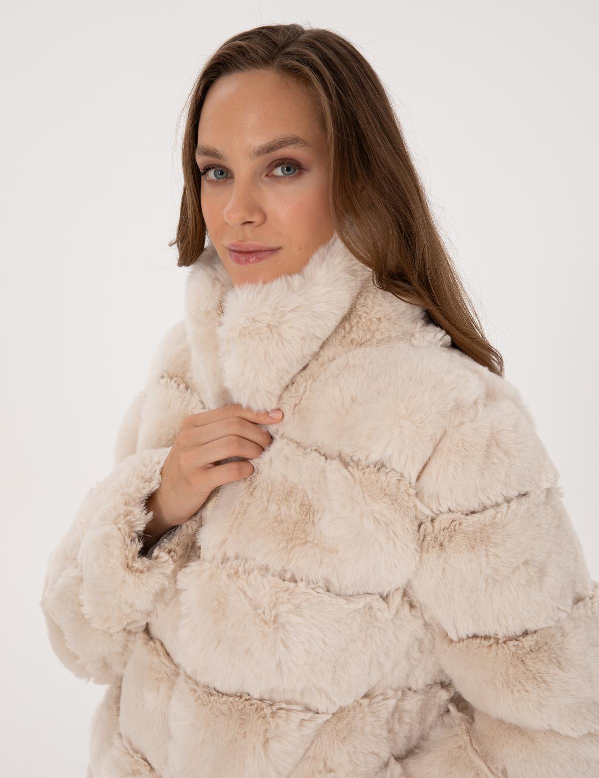 Beyaz Comfort Fit Mont - 50308995016