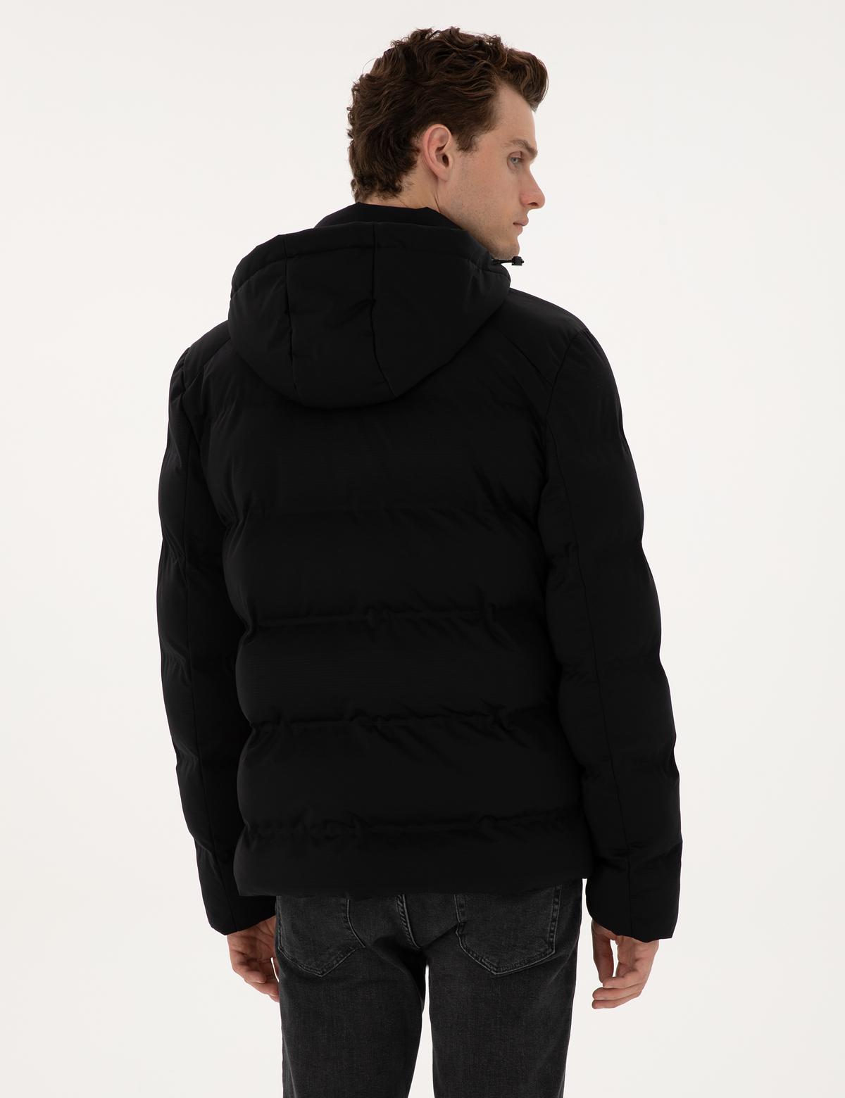 Siyah Kapüşonlu Mont - 50313868018