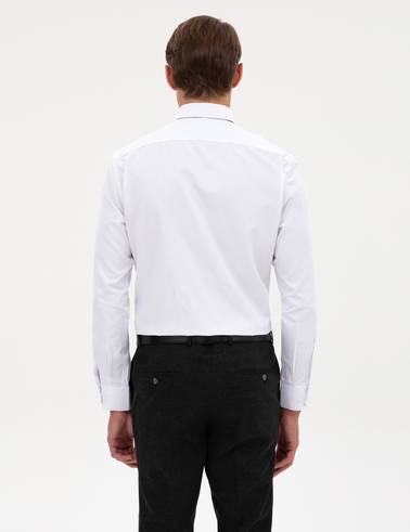 Beyaz Slim Fit Uzun Kollu Basic Gömlek