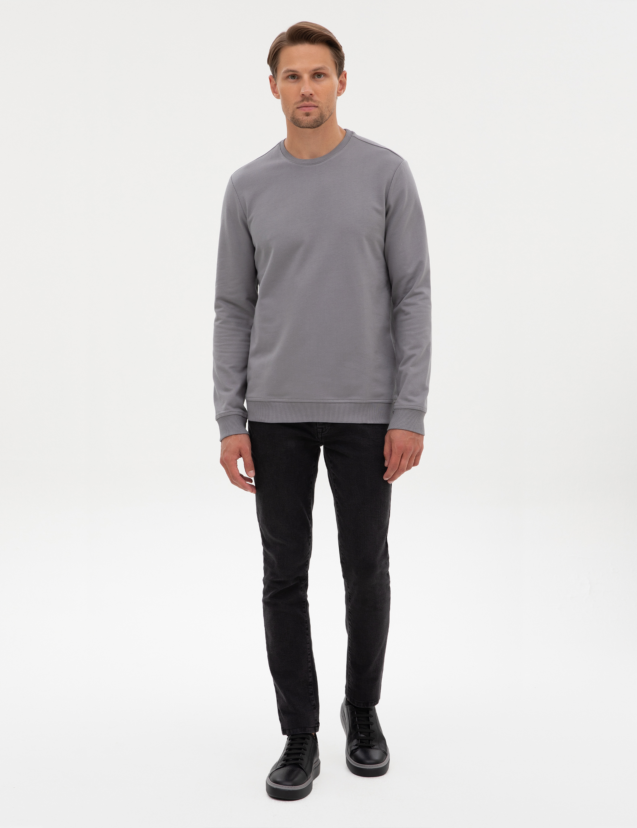 Gri 2 İplik Regular Fit Bisiklet Yaka Basic Sweatshirt - Image 4
