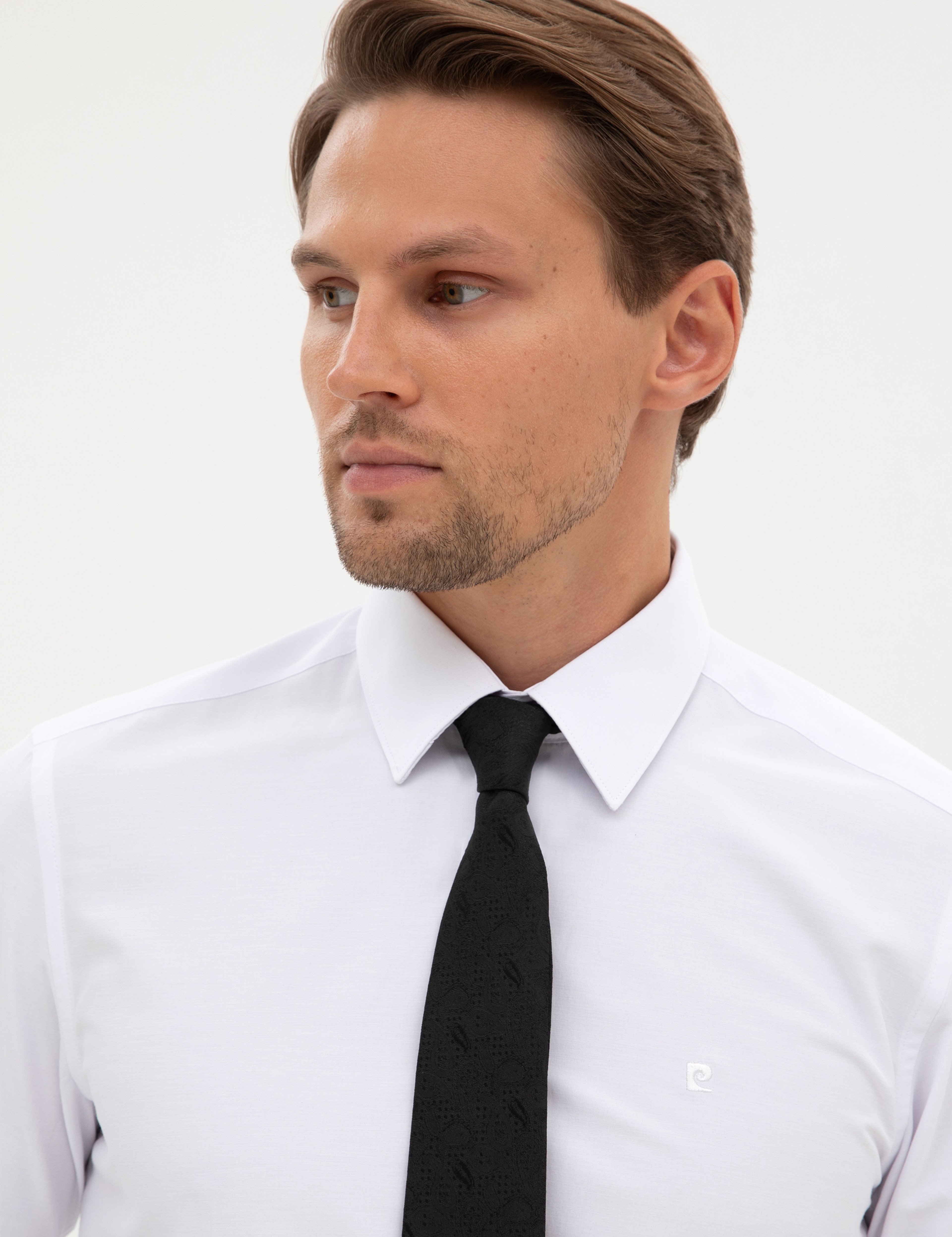 Beyaz Slim Fit Uzun Kollu Basic Gömlek - Image 2