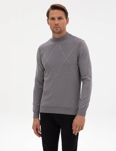 Gri Slim Fit Yarım Balıkçı Yaka Triko Kazak