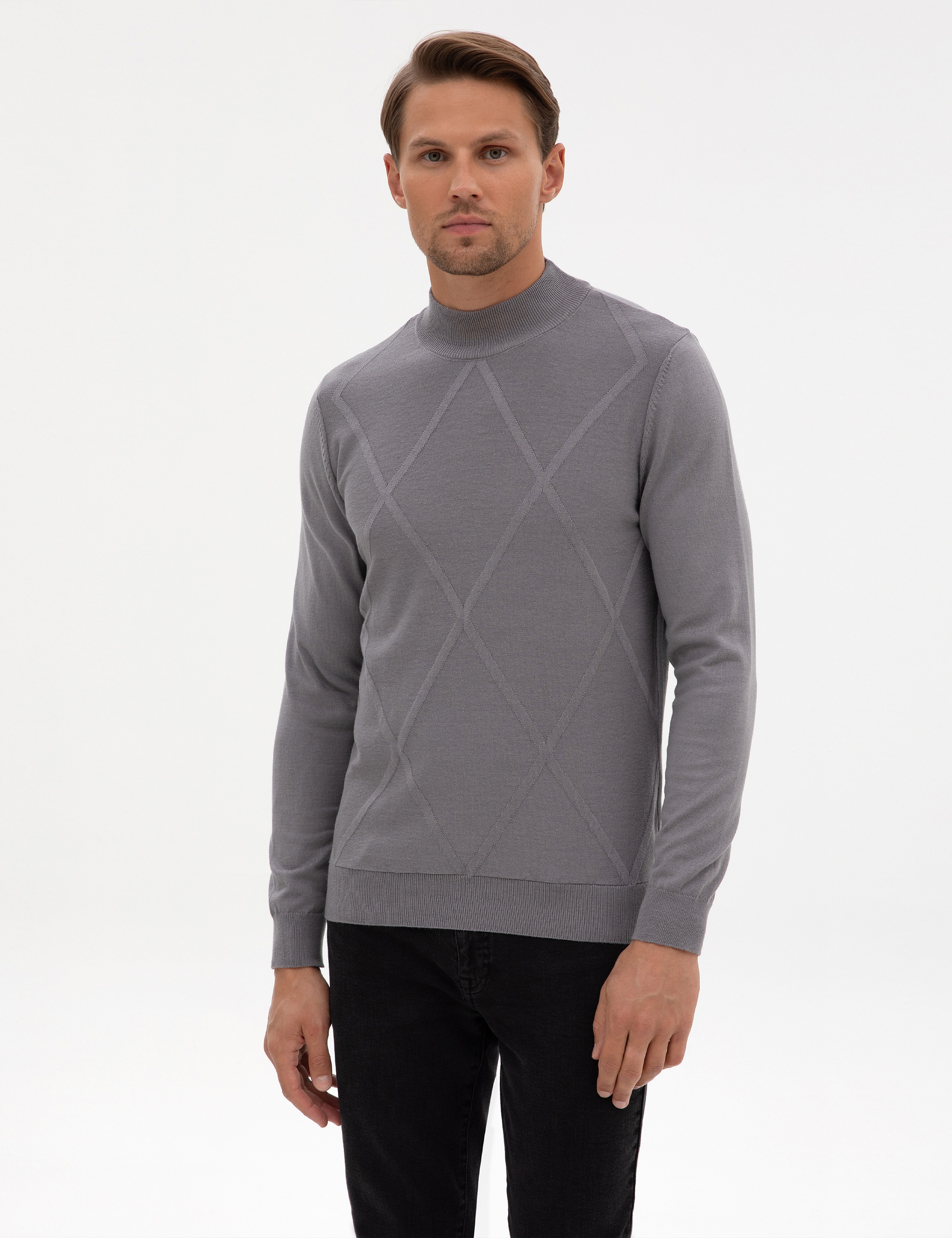 Gri Slim Fit Yarım Balıkçı Yaka Triko Kazak