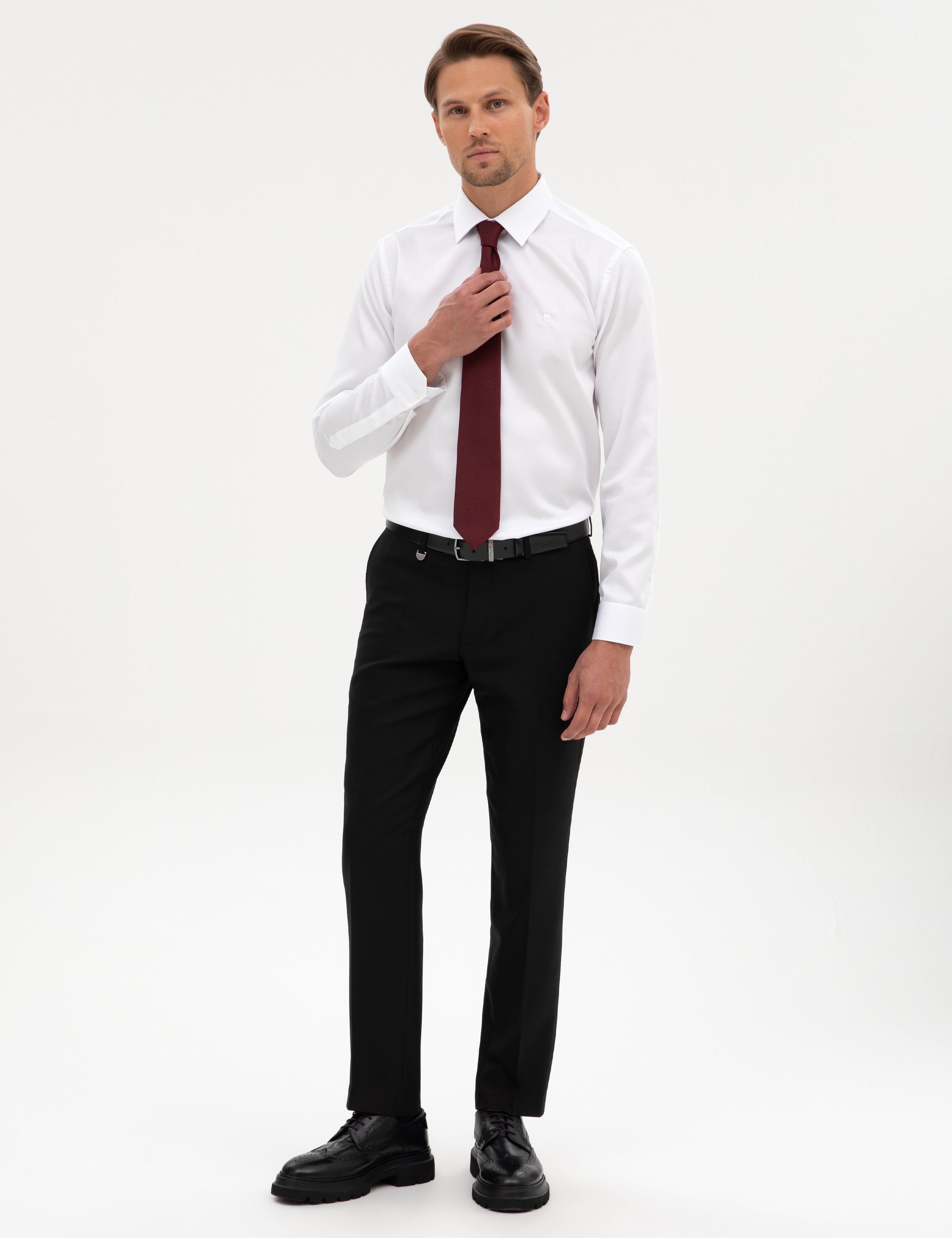 Siyah Slim Fit Kumaş Pantolon - Image 1