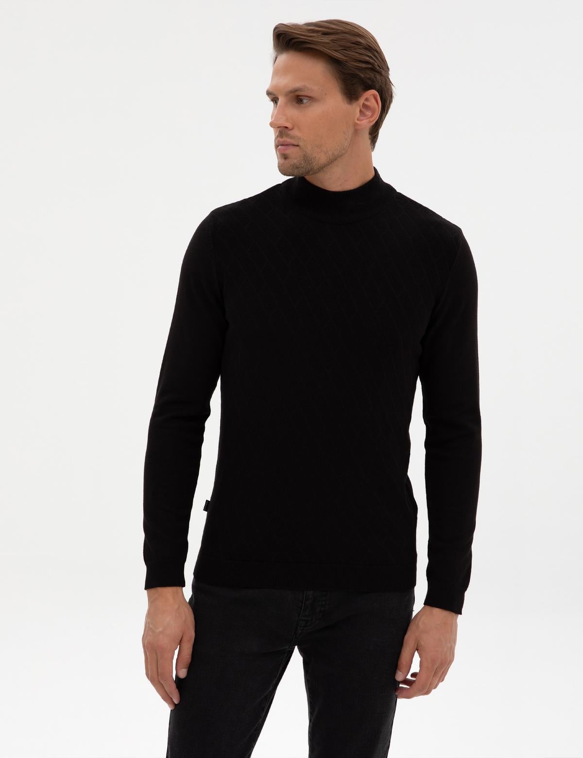 Siyah Slim Fit Yarım Balıkçı Yaka Triko Kazak - 50318128006