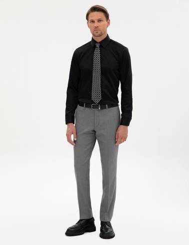 Siyah Non Iron Kolay Ütülenebilir Slim Fit Gömlek