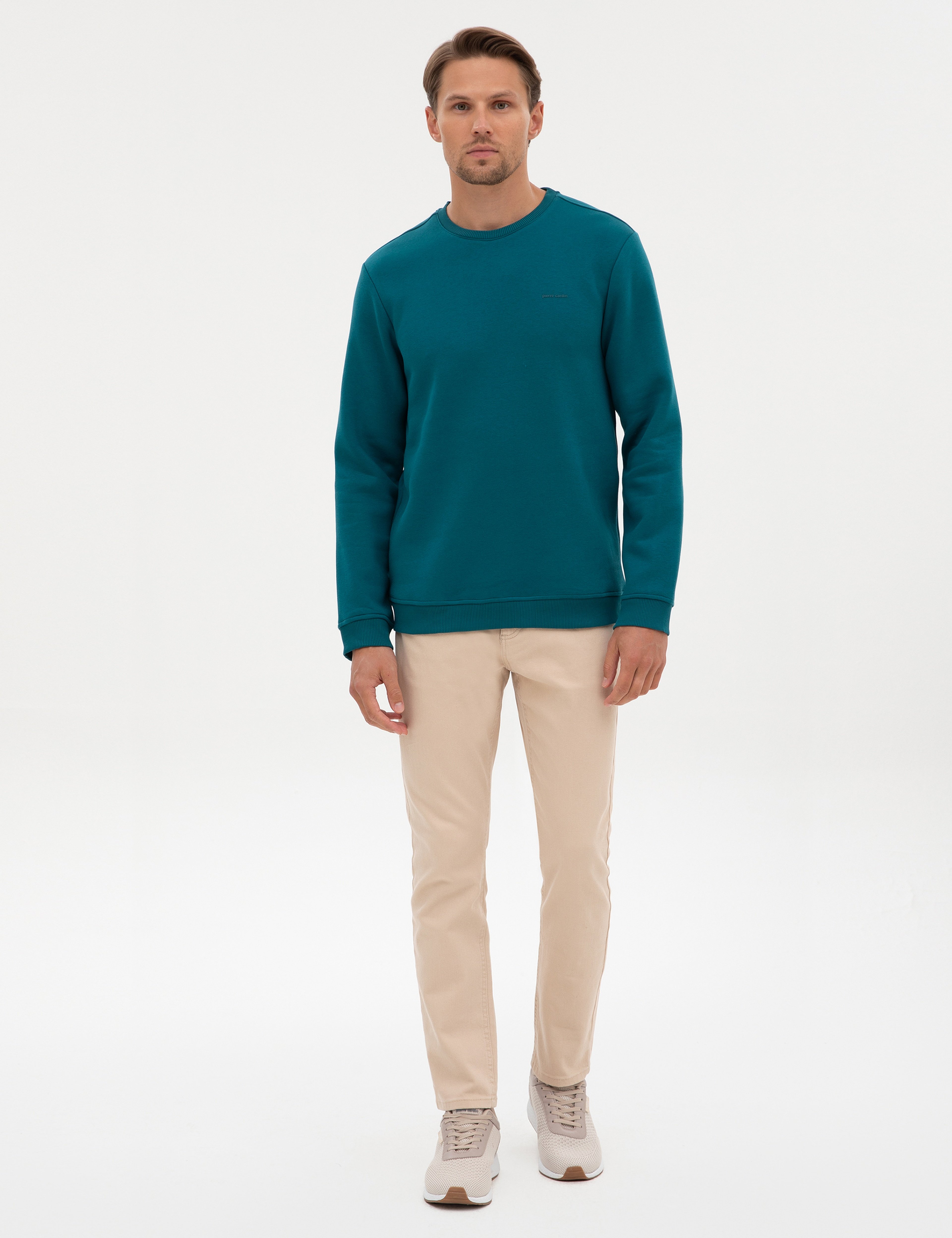 Zümrüt 3 İplik Regular Fit Bisiklet Yaka Basic Sweatshirt