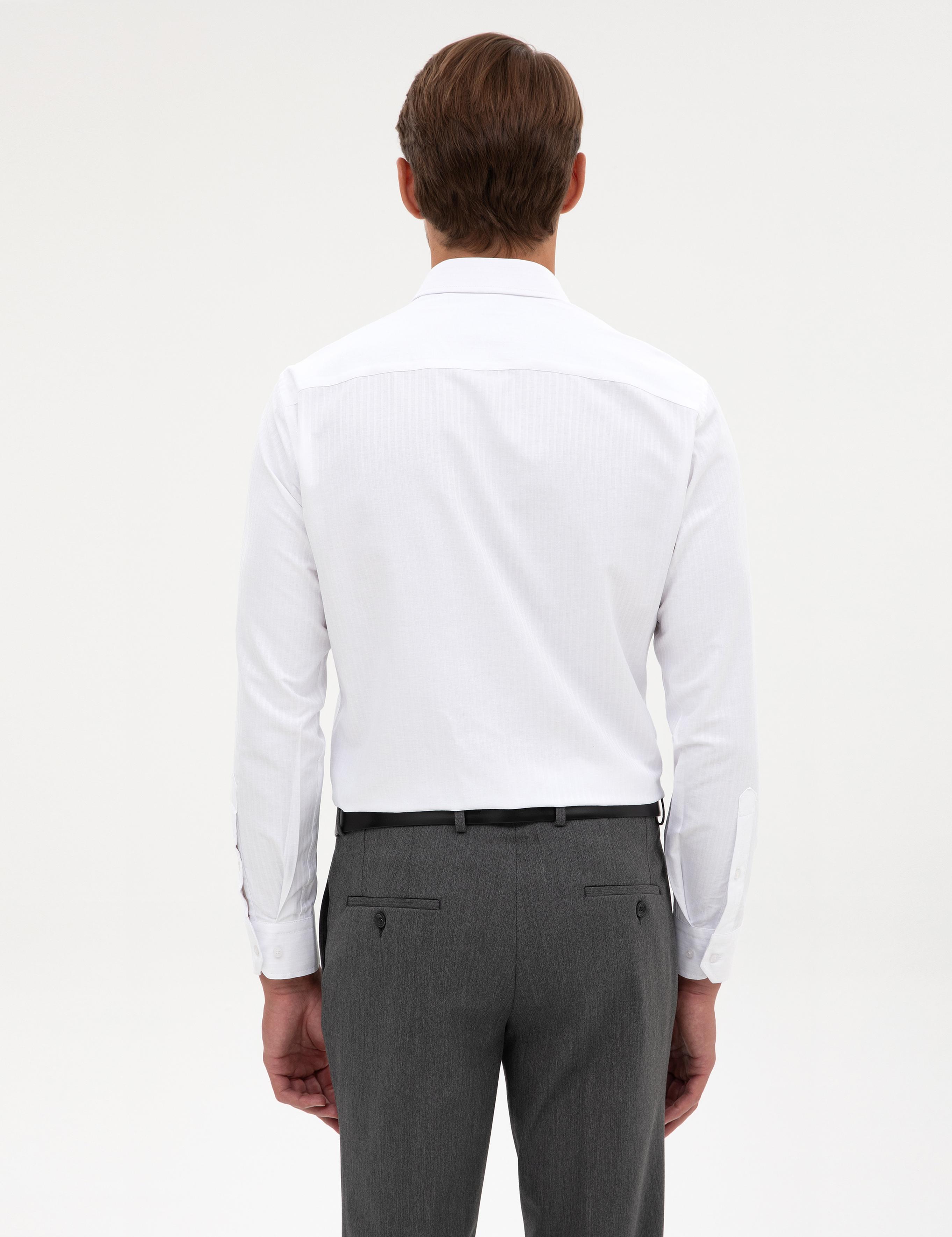 Beyaz Slim Fit Çizgi Dokulu Uzun Kollu Gömlek