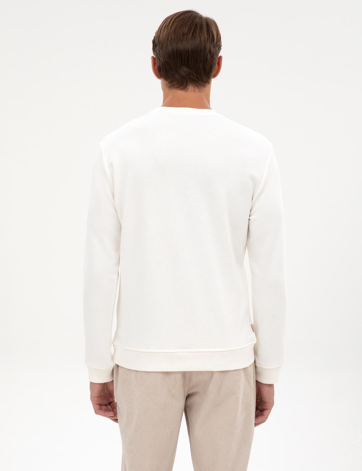 Ekru Regular Fit Sweatshirt - 50316087006